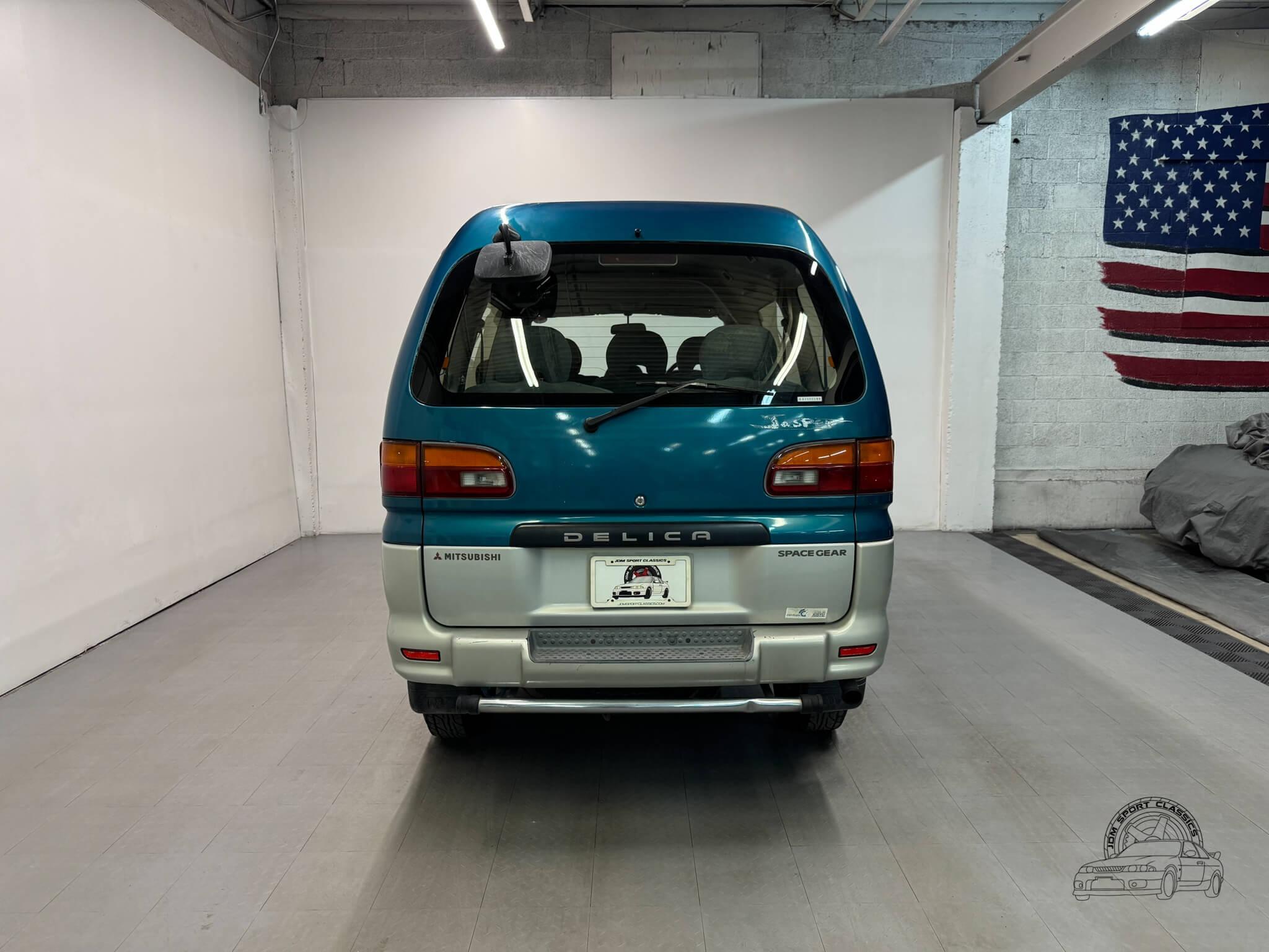 1997 Mitsubishi Delica Jasper Edition