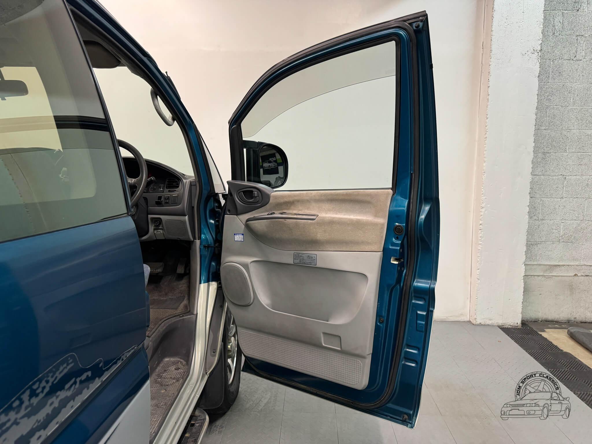 1997 Mitsubishi Delica Jasper Edition