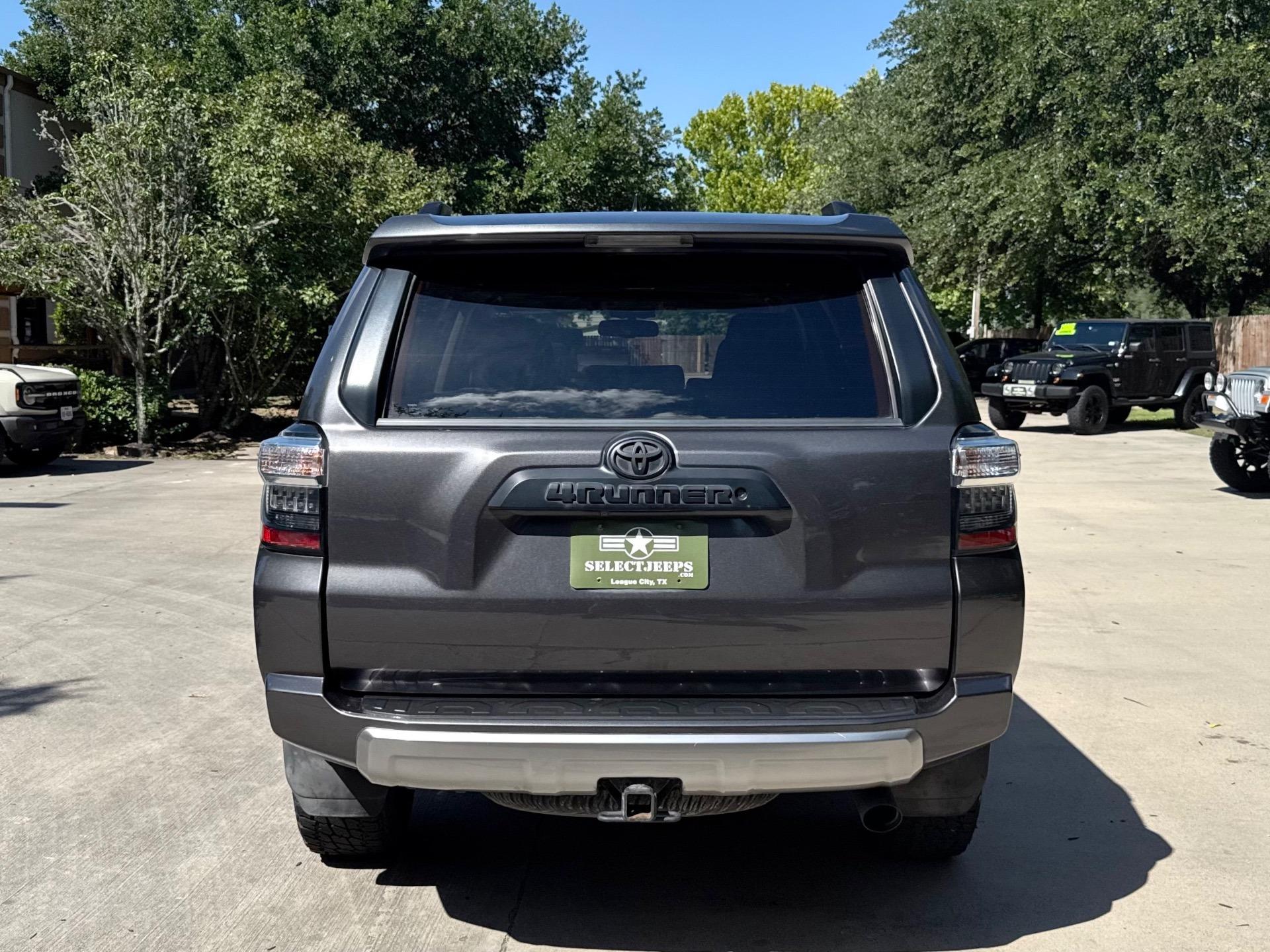 2019 Toyota 4Runner TRD Off-Road