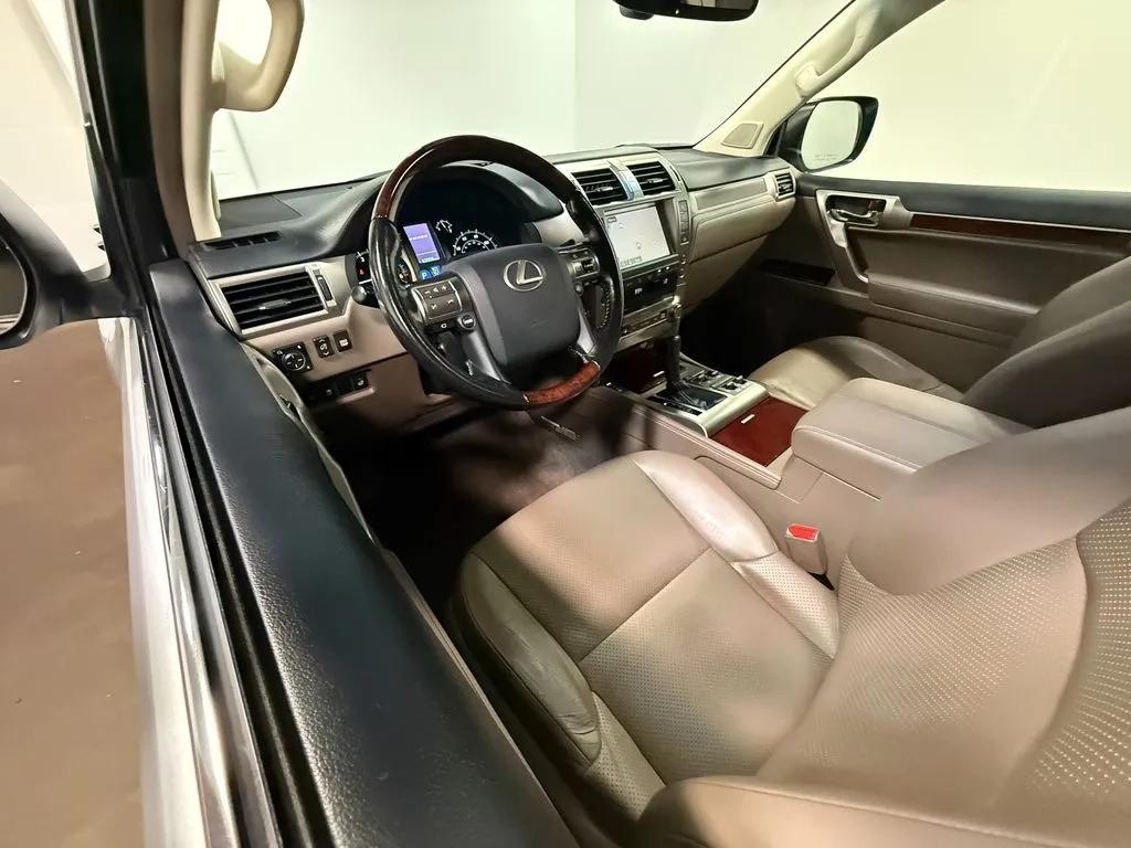 2017 Lexus GX 460 Luxury - 4