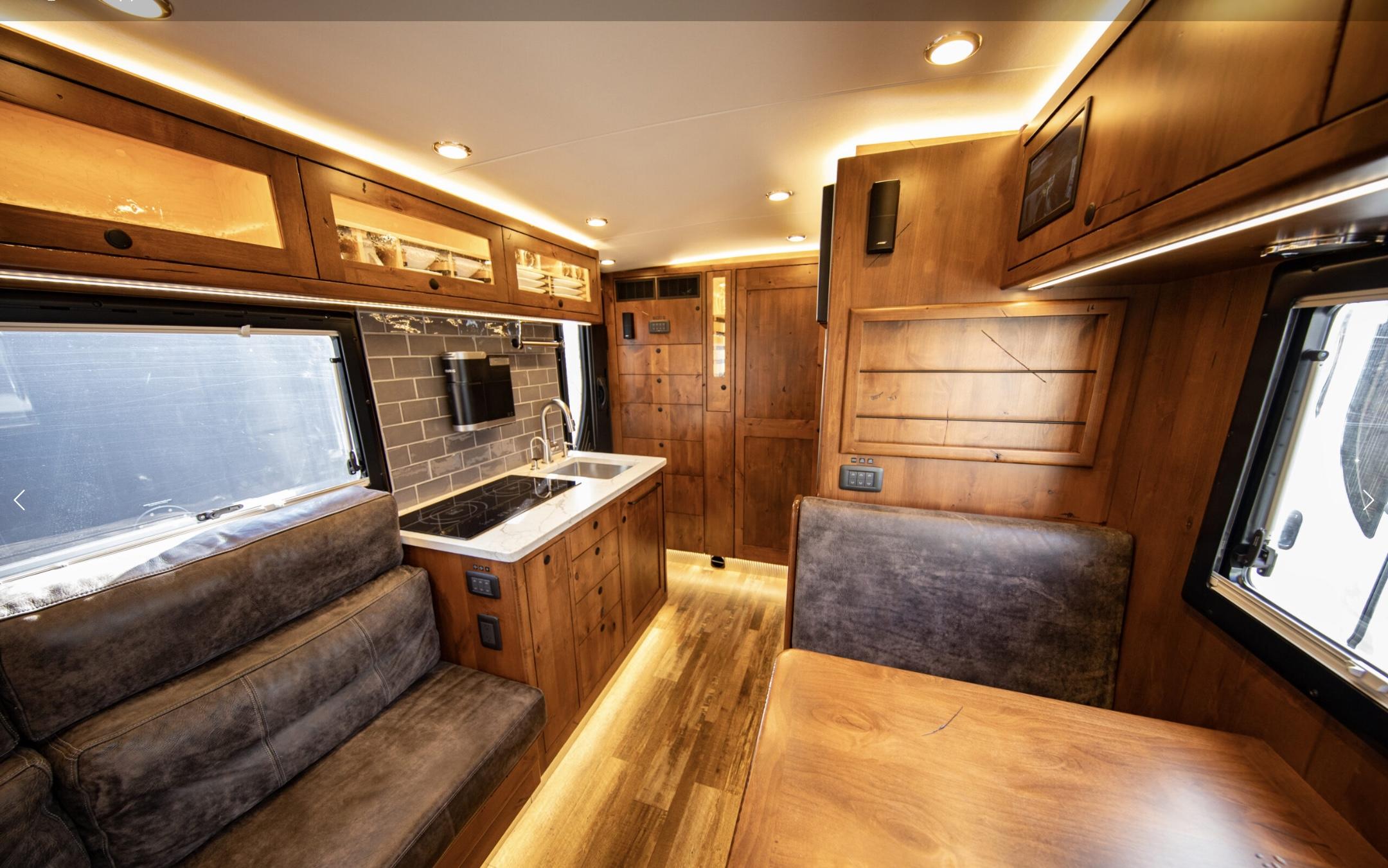 2019 EarthRoamer XV-LTS - 3