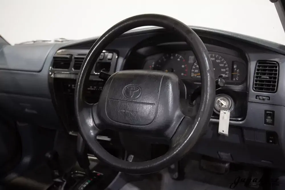 1997 Toyota Hilux Surf SSR-X