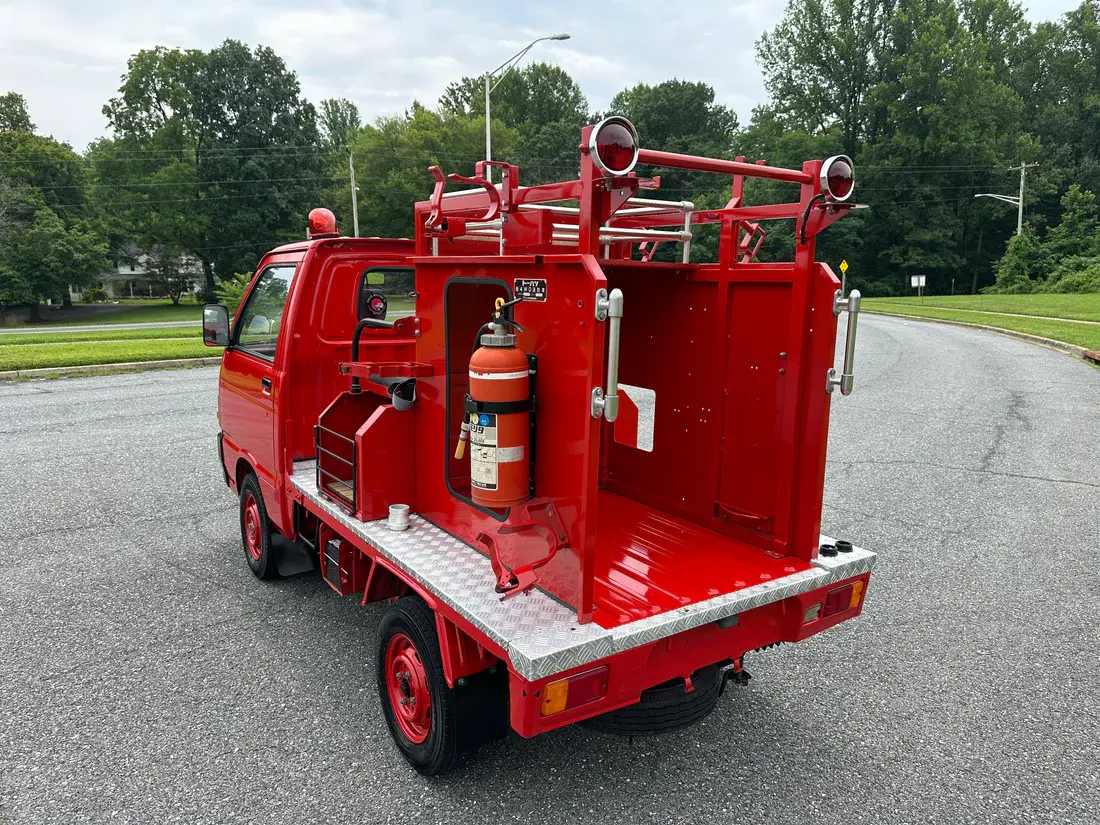 1993 Daihatsu HiJet Fire Truck - 3