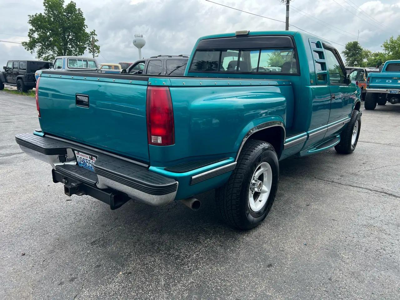 1993 Chevrolet K1500 Stepside - 4