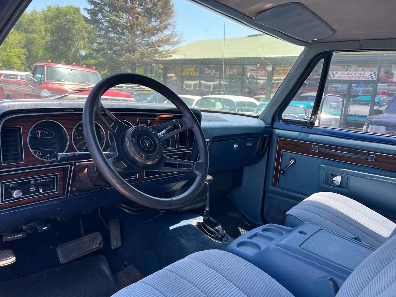 1984 Dodge Ramcharger