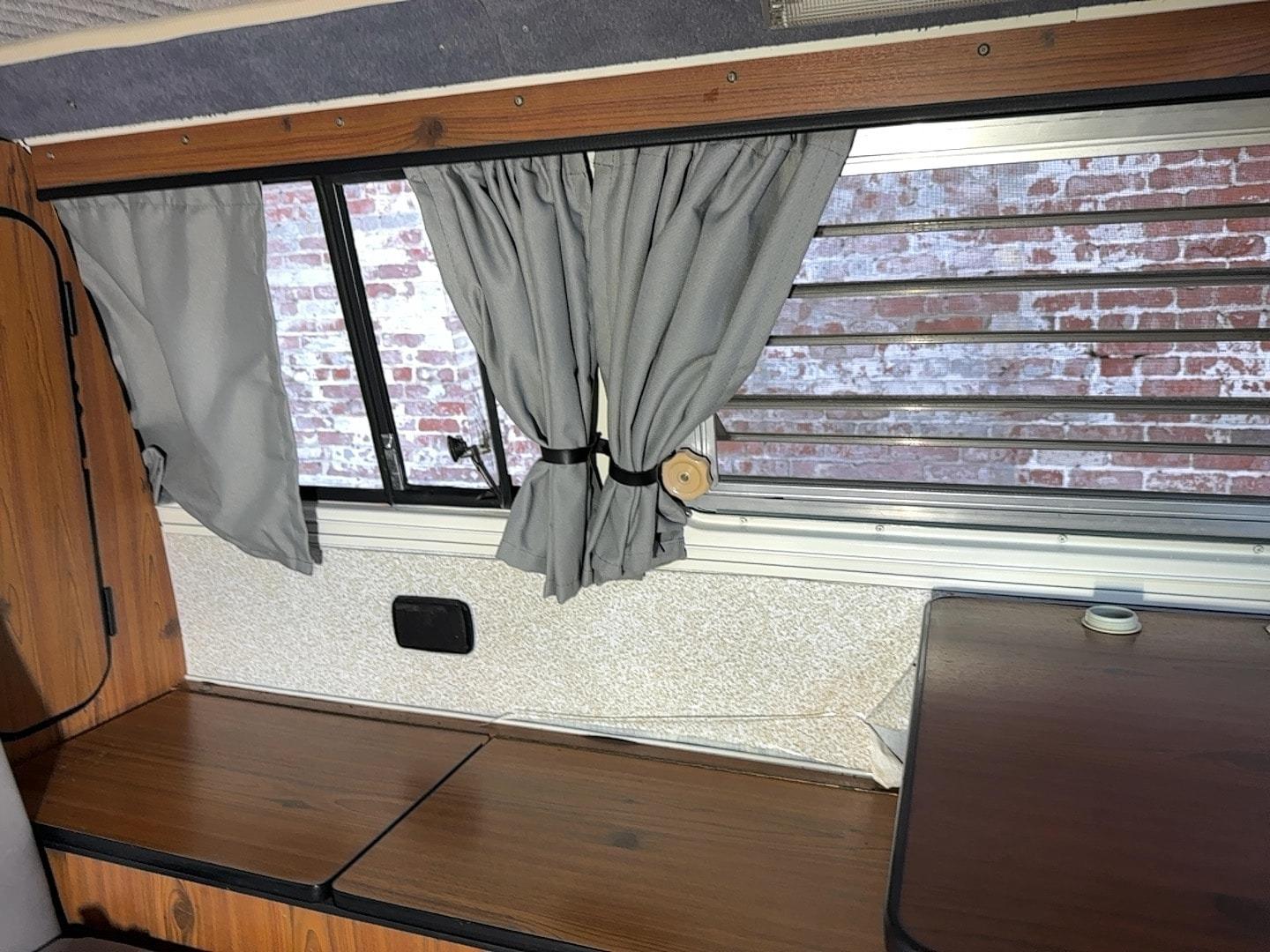 1977 Volkswagen Westfalia Camper Van
