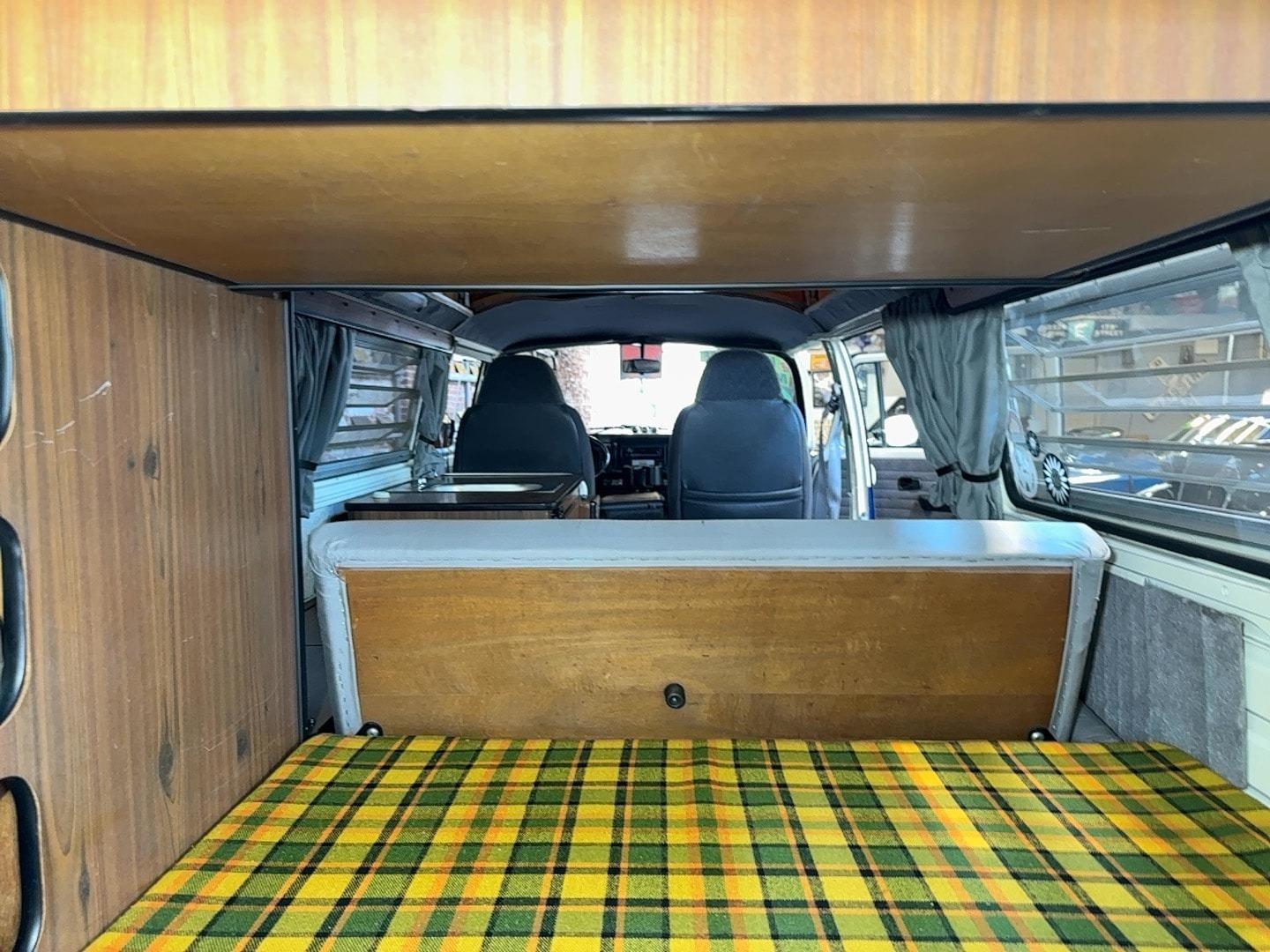 1977 Volkswagen Westfalia Camper Van