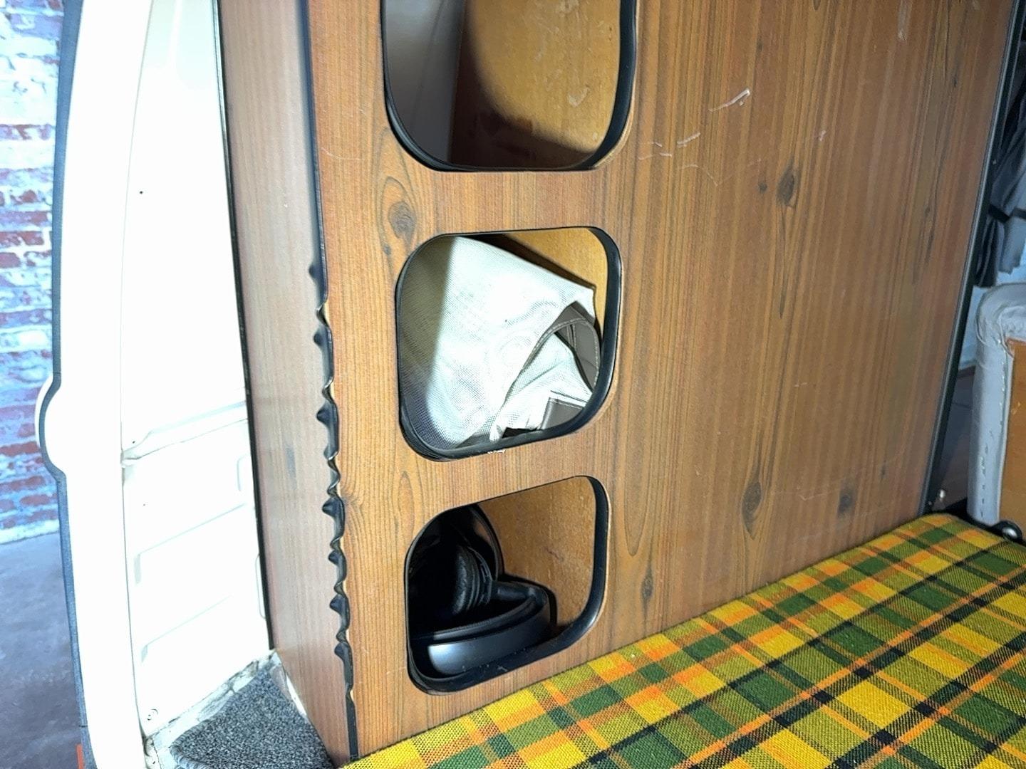1977 Volkswagen Westfalia Camper Van