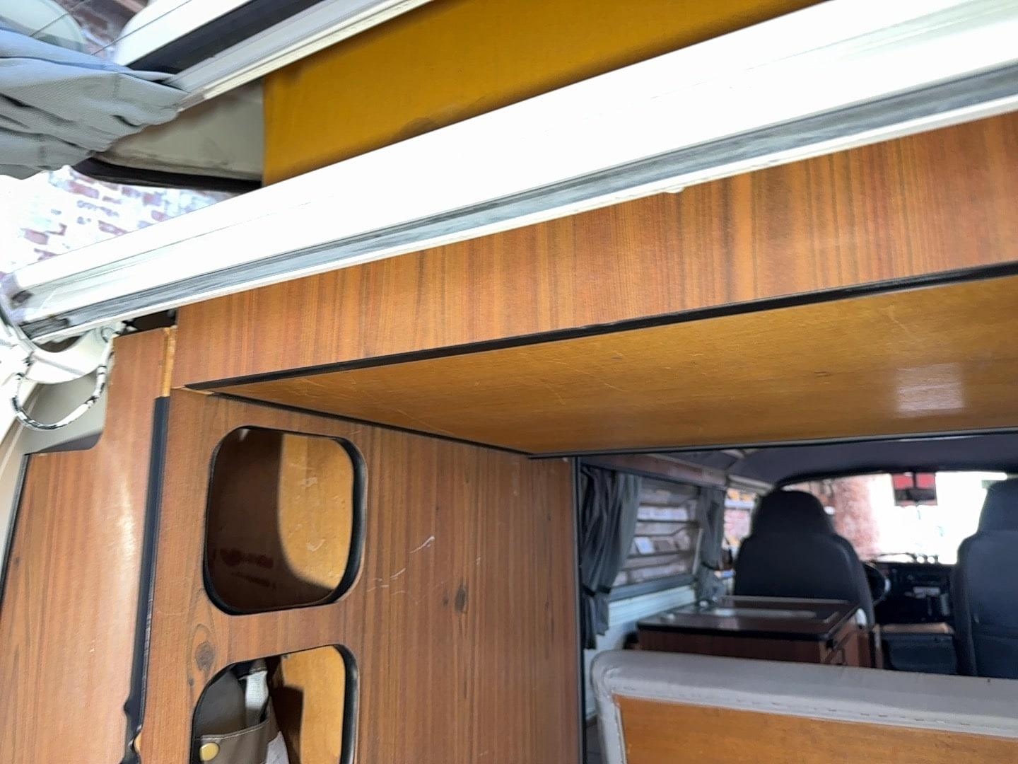 1977 Volkswagen Westfalia Camper Van