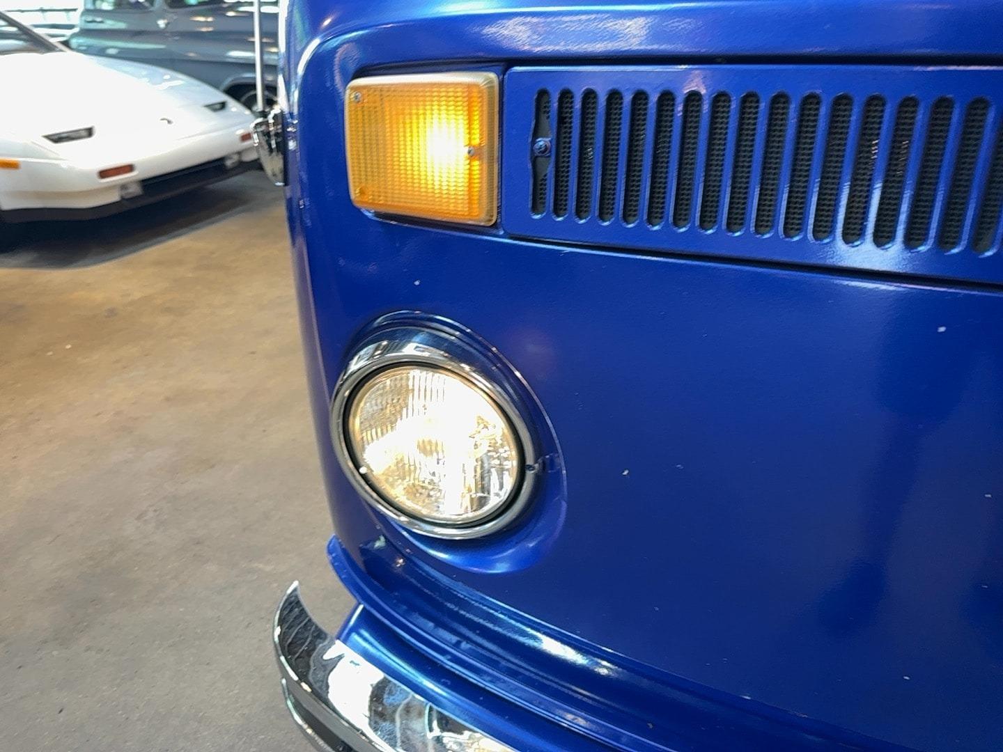 1977 Volkswagen Westfalia Camper Van