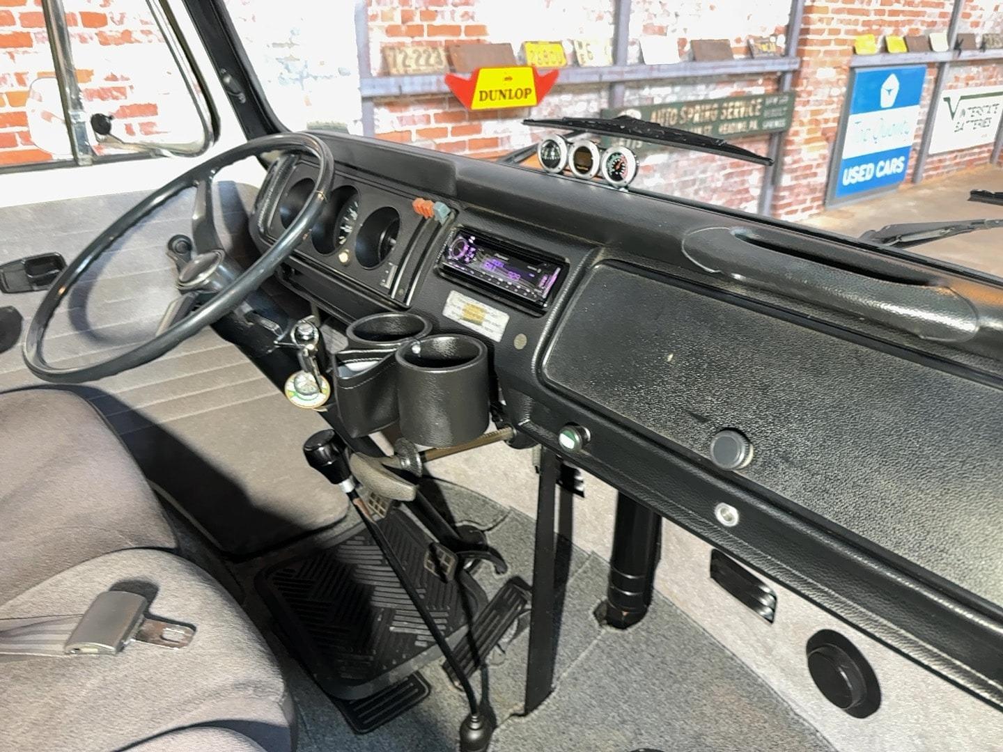1977 Volkswagen Westfalia Camper Van