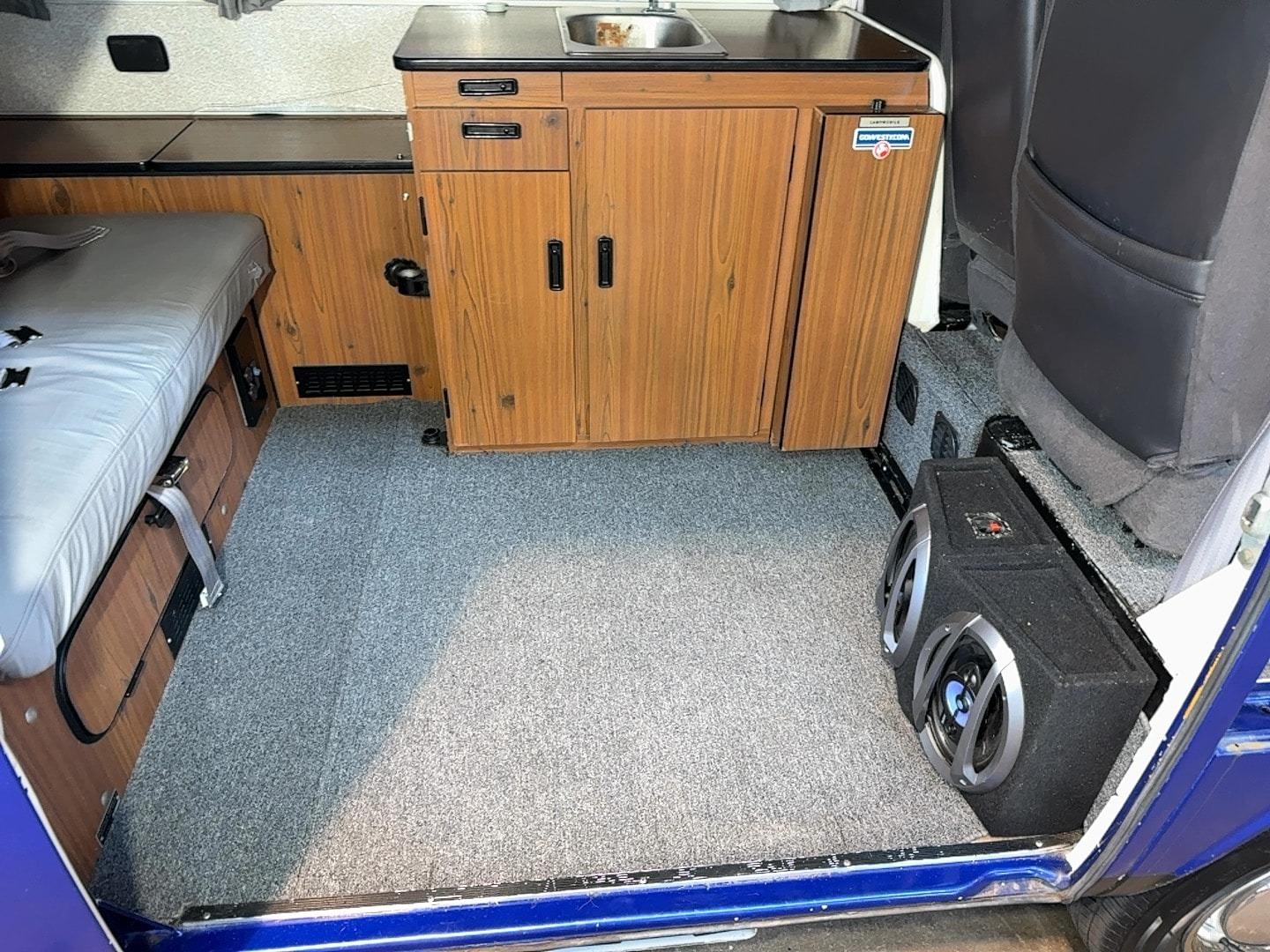 1977 Volkswagen Westfalia Camper Van