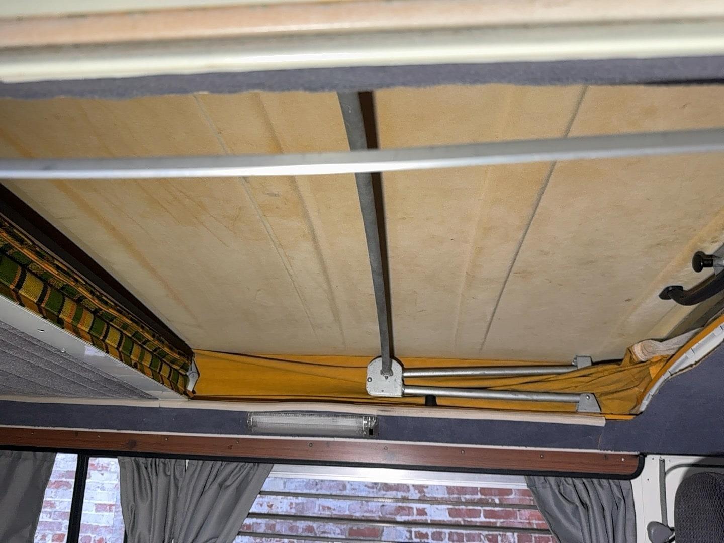 1977 Volkswagen Westfalia Camper Van