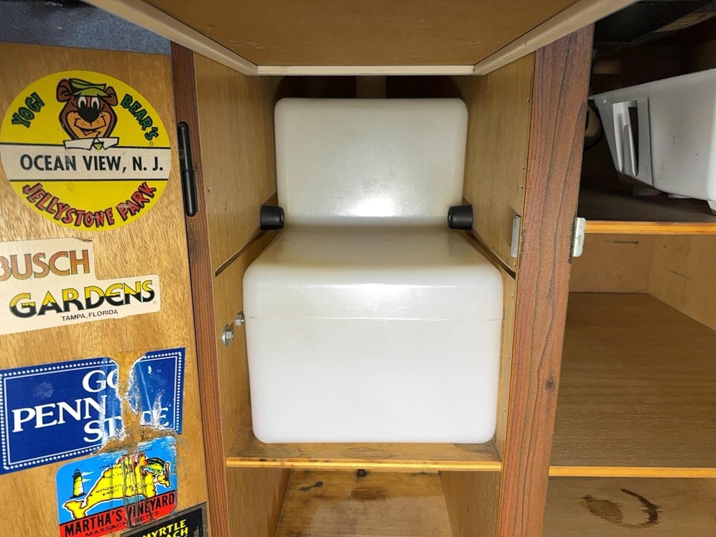 1977 Volkswagen Westfalia Camper Van