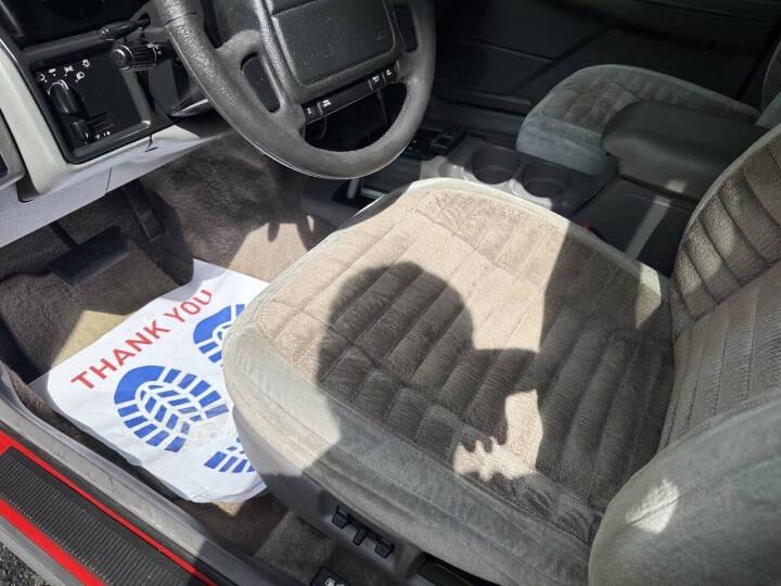 1995 Jeep Grand Cherokee Laredo