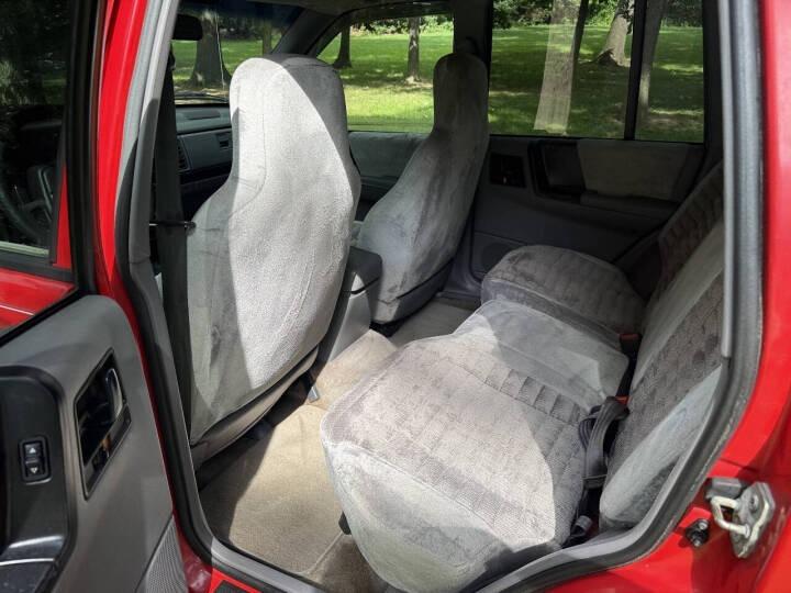1995 Jeep Grand Cherokee Laredo