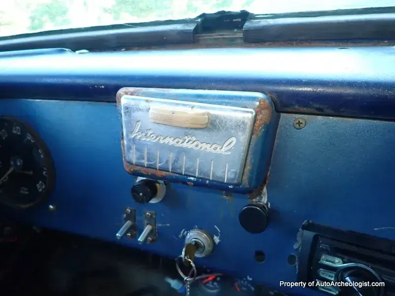 1952 International L120 Flatbed