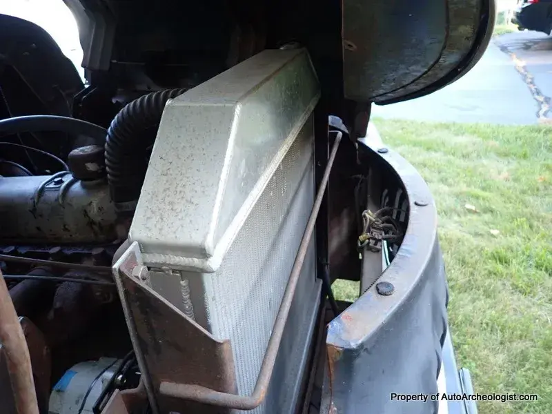 1952 International L120 Flatbed