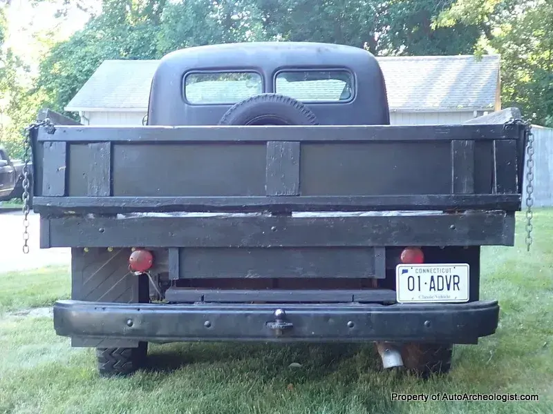 1952 International L120 Flatbed
