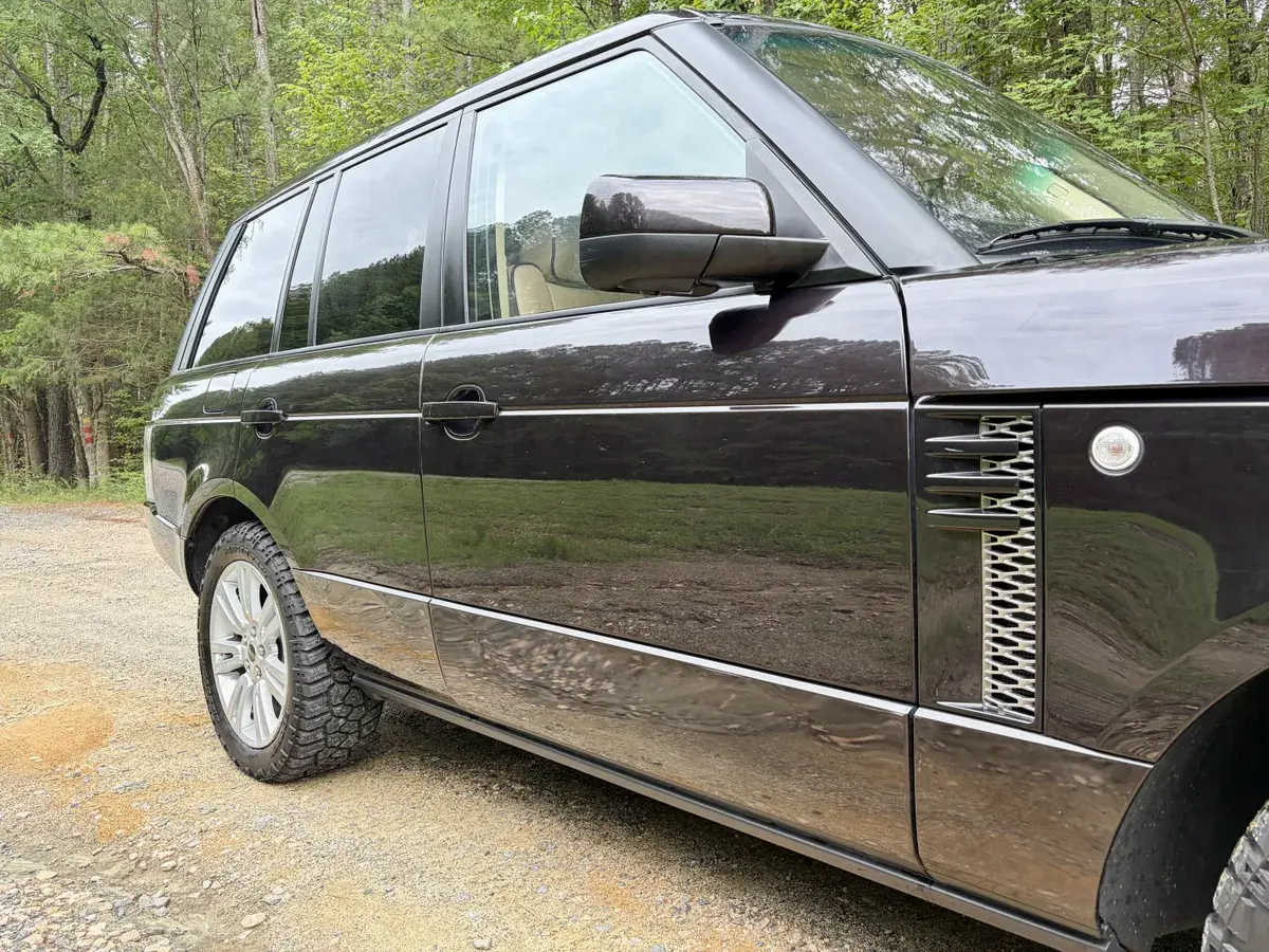 2012 Land Rover Range Rover HSE Luxury