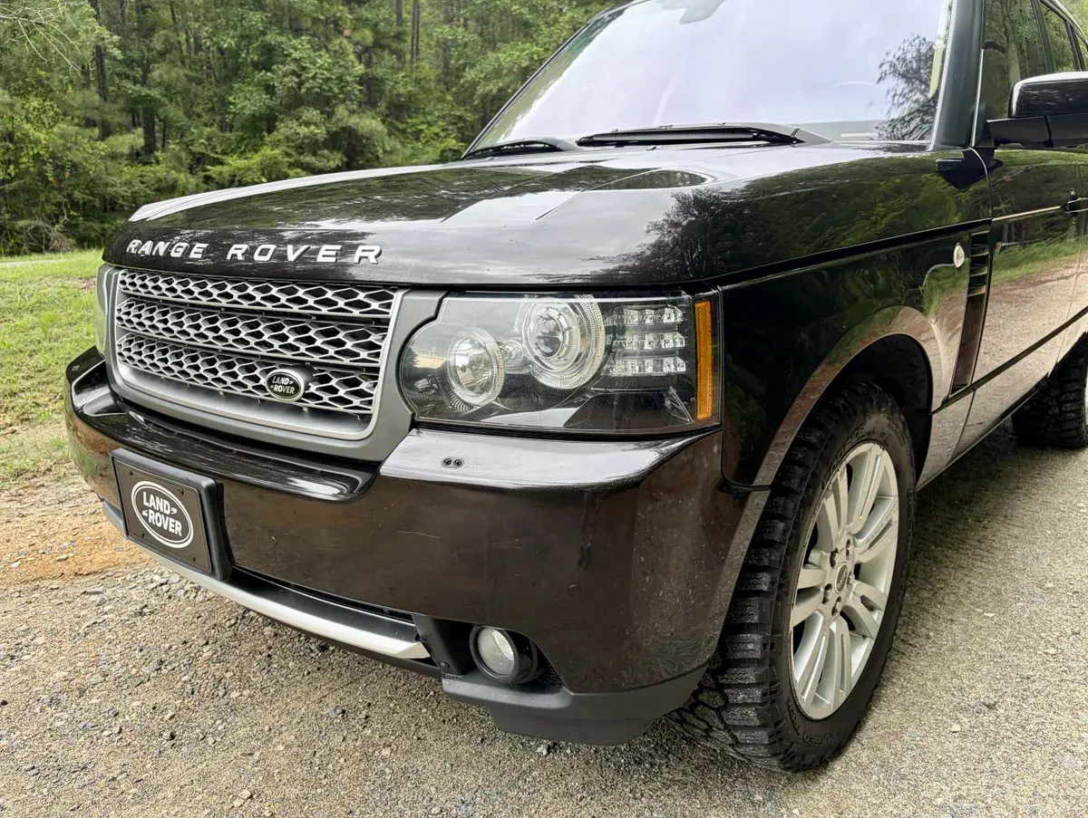 2012 Land Rover Range Rover HSE Luxury