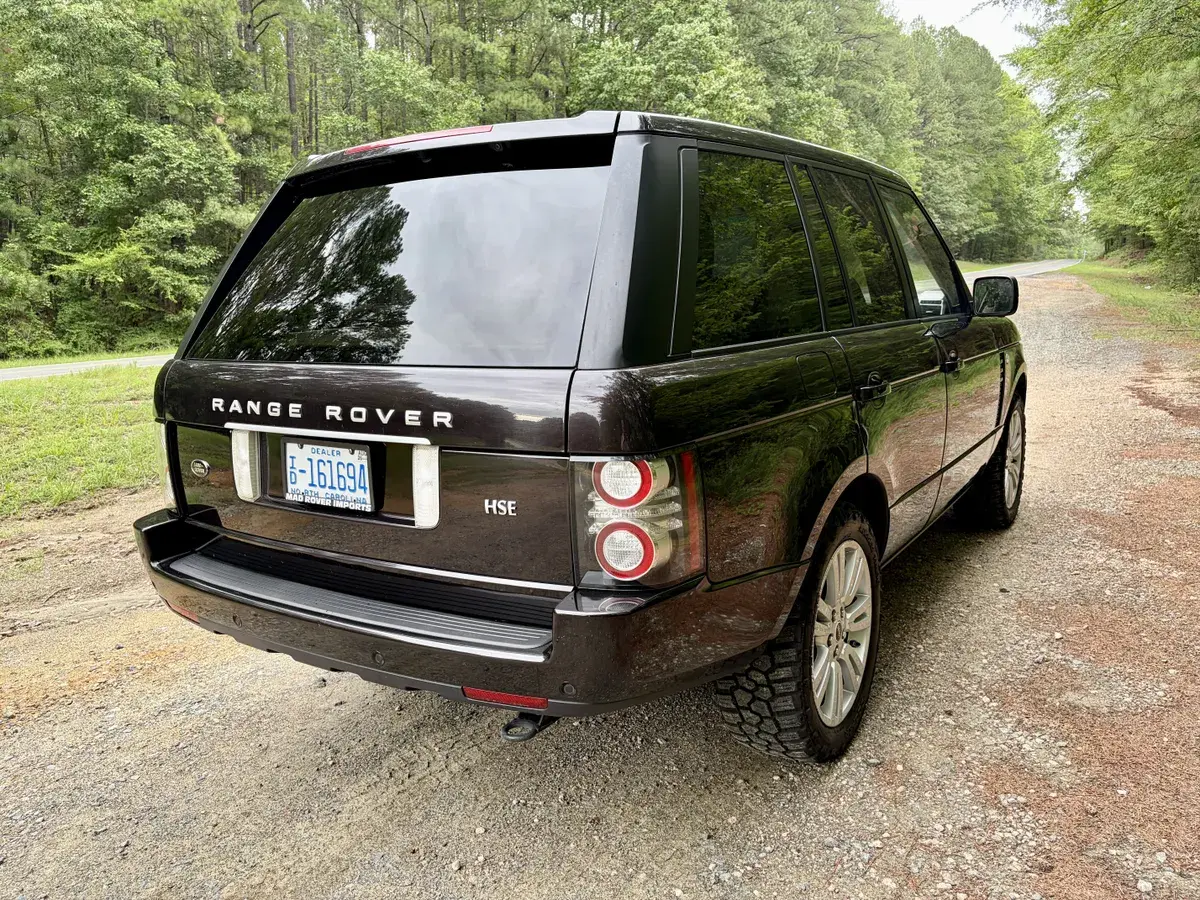 2012 Land Rover Range Rover HSE Luxury