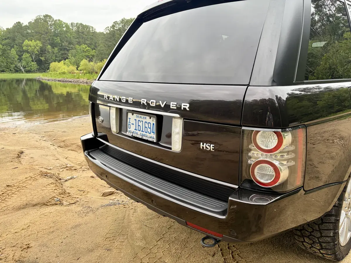 2012 Land Rover Range Rover HSE Luxury