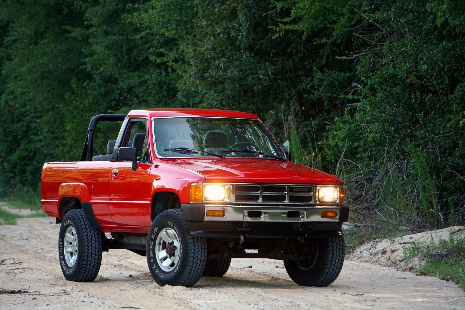 1986 Toyota 4Runner DLX