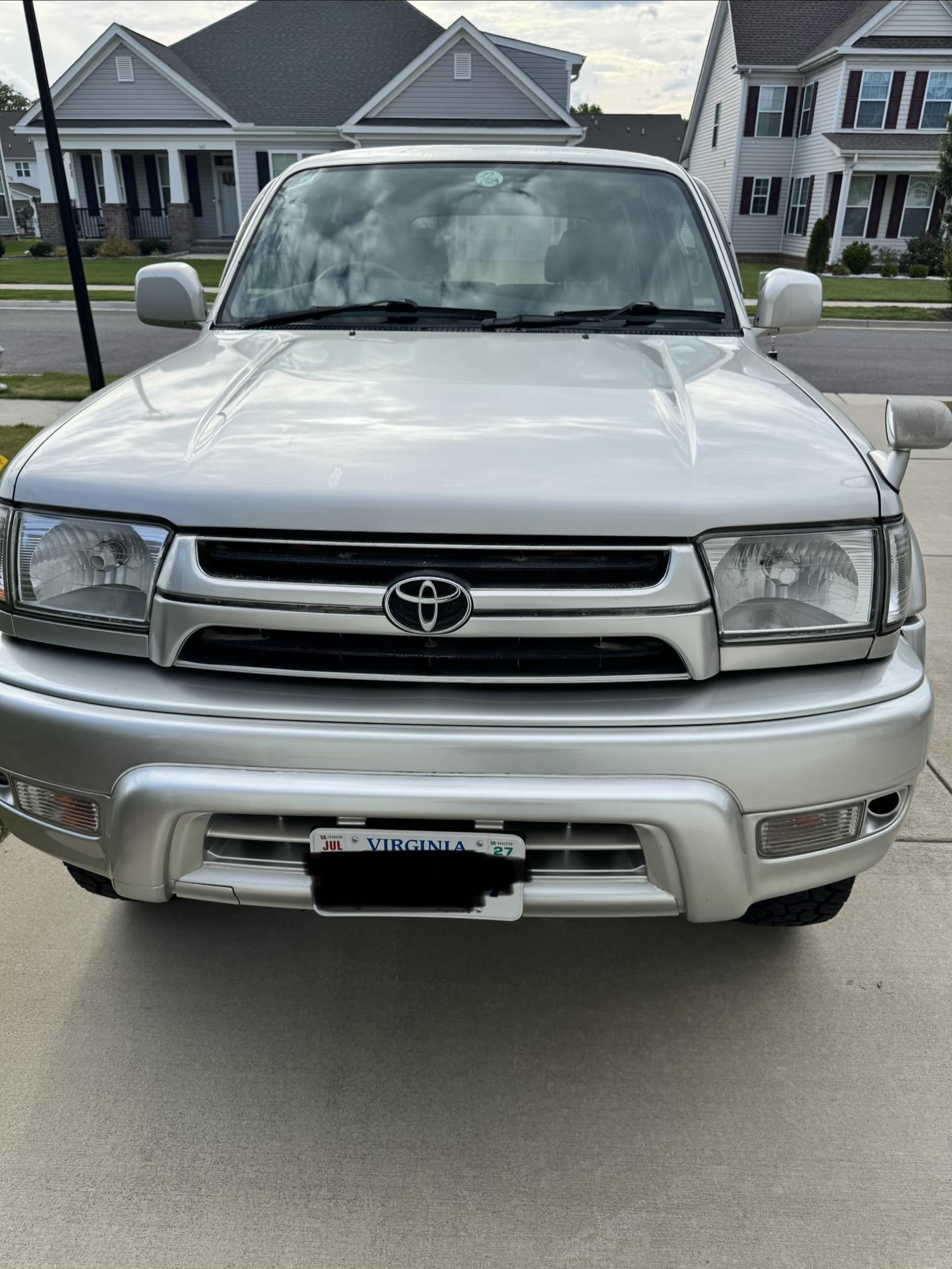 1999 Toyota Hilux Surf SSR-X - 2