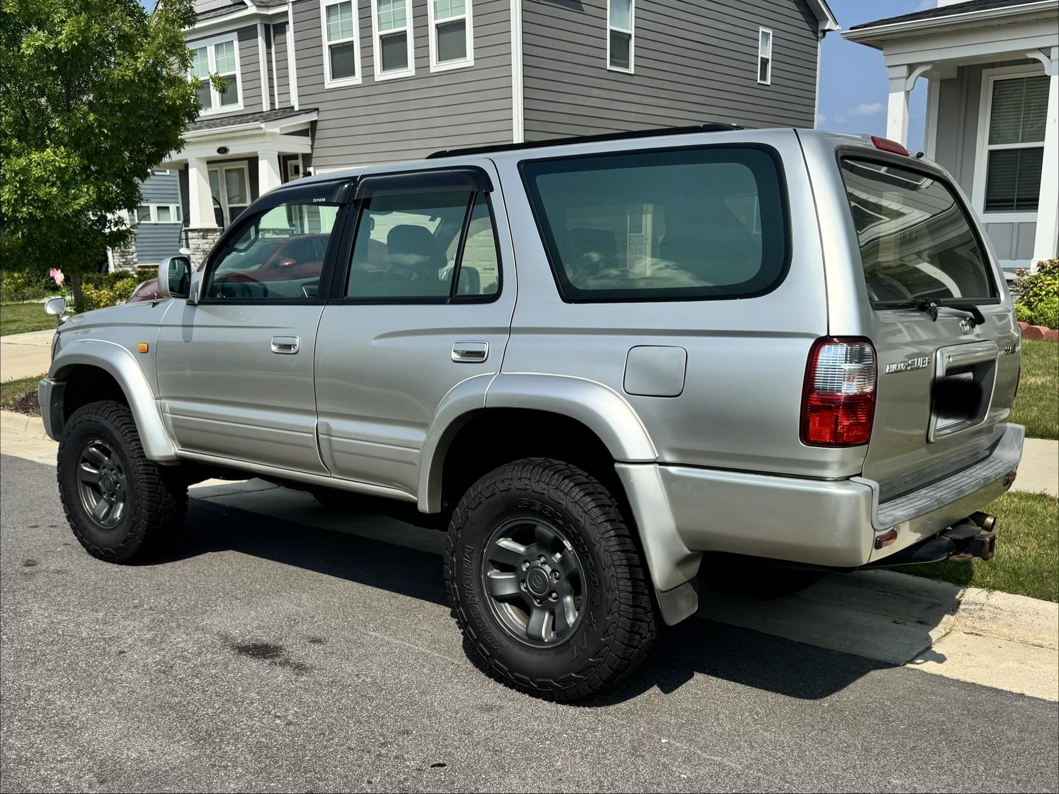 1999 Toyota Hilux Surf SSR-X - 3