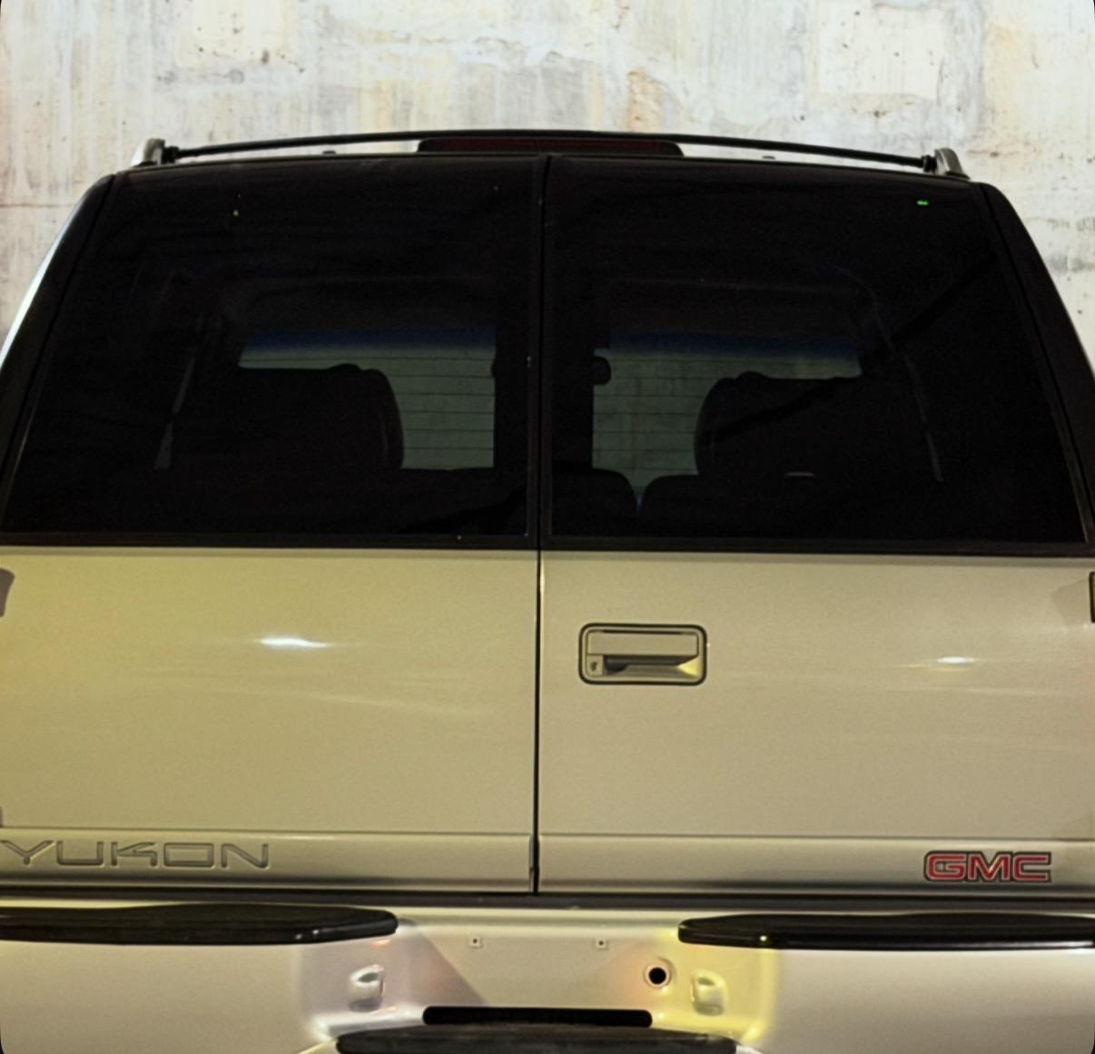 2000 GMC Yukon Denali