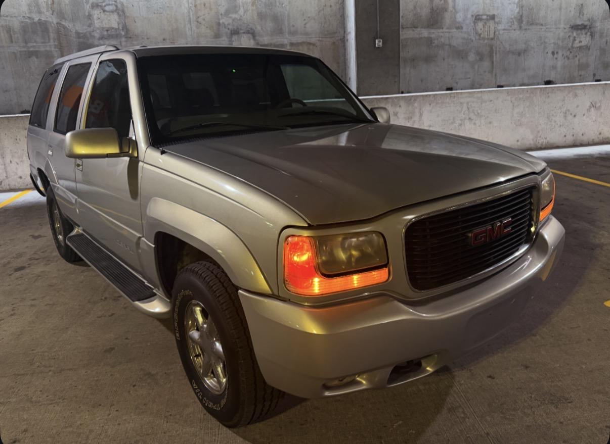 2000 GMC Yukon Denali