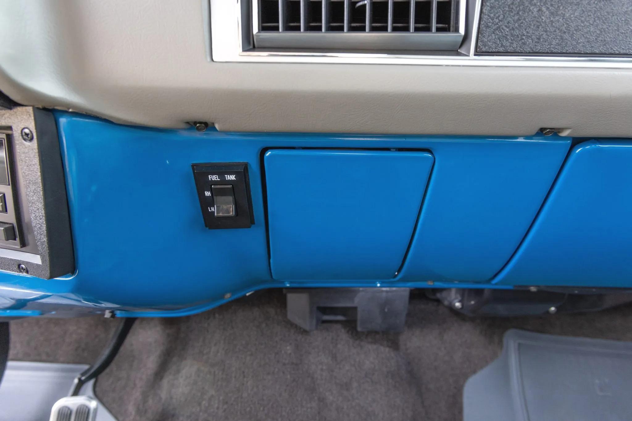 Custom 1989 GMC R3500 Crew Cab 4×4
