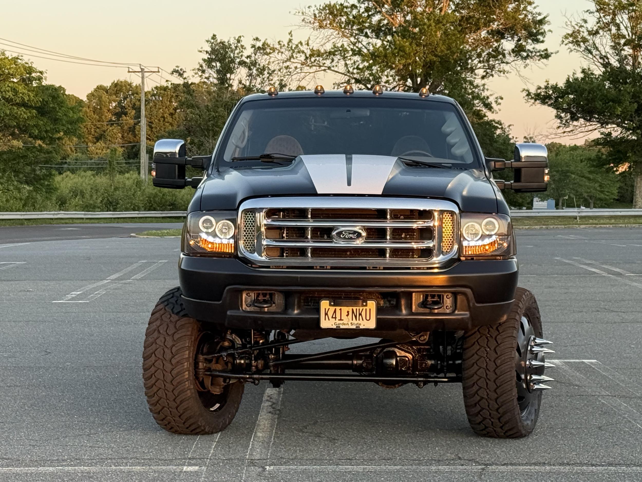 2000 Ford F-350 XLT Wide-Track Conversion