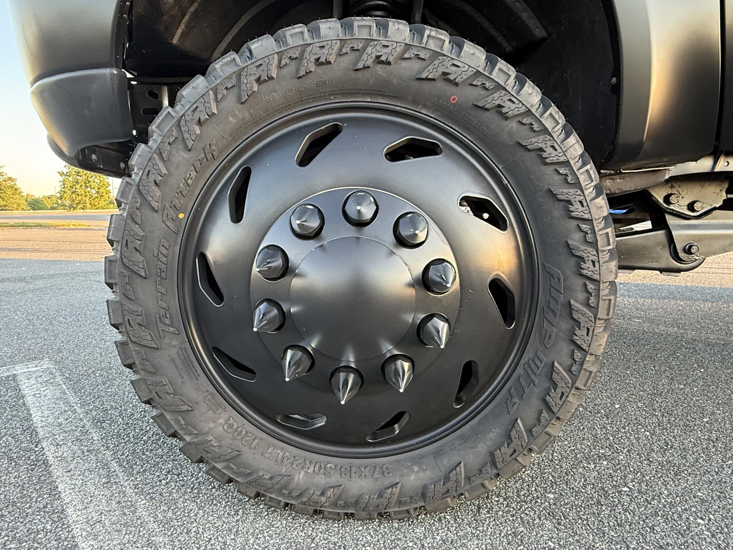 2000 Ford F-350 XLT Wide-Track Conversion