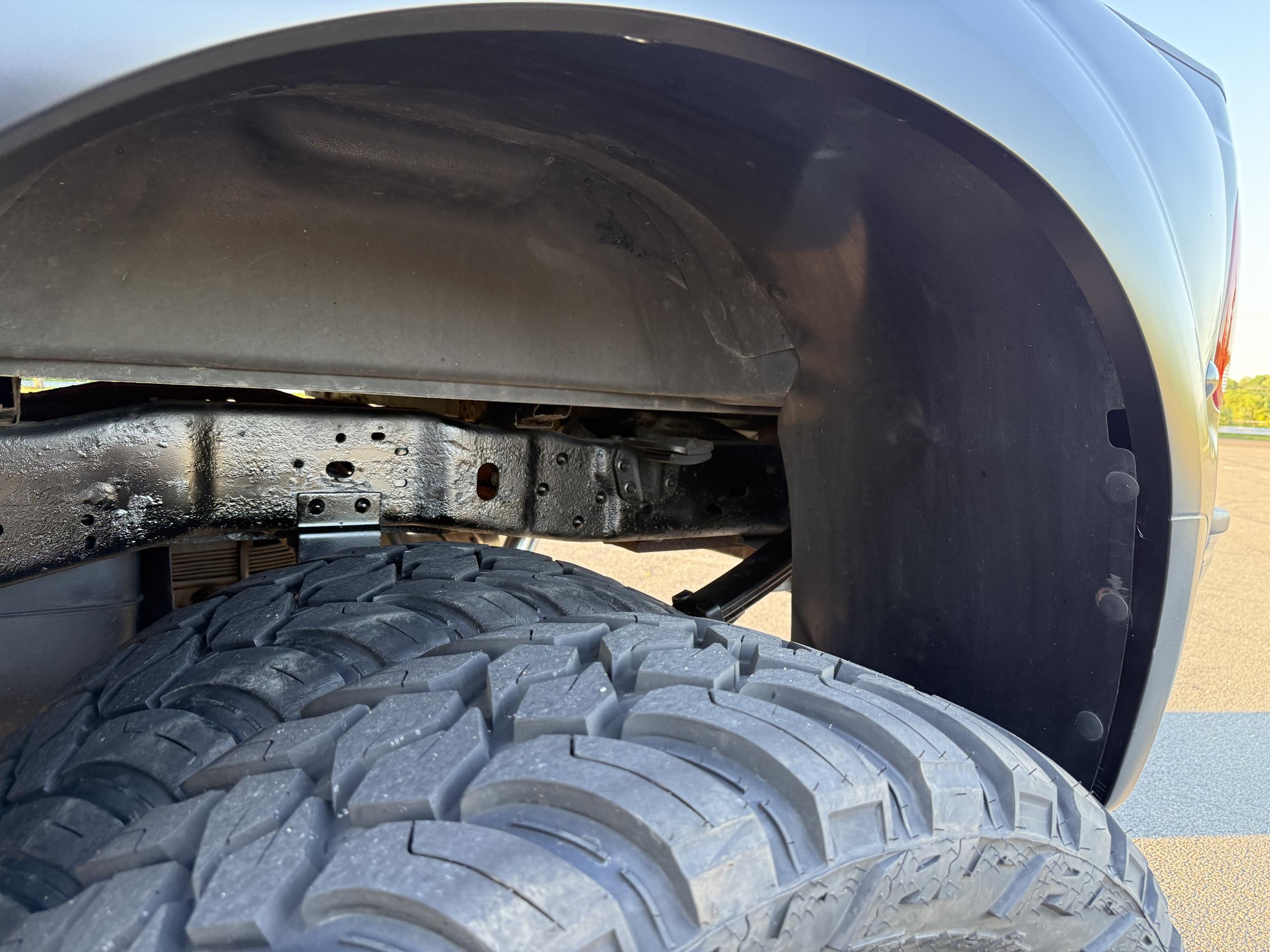 2000 Ford F-350 XLT Wide-Track Conversion