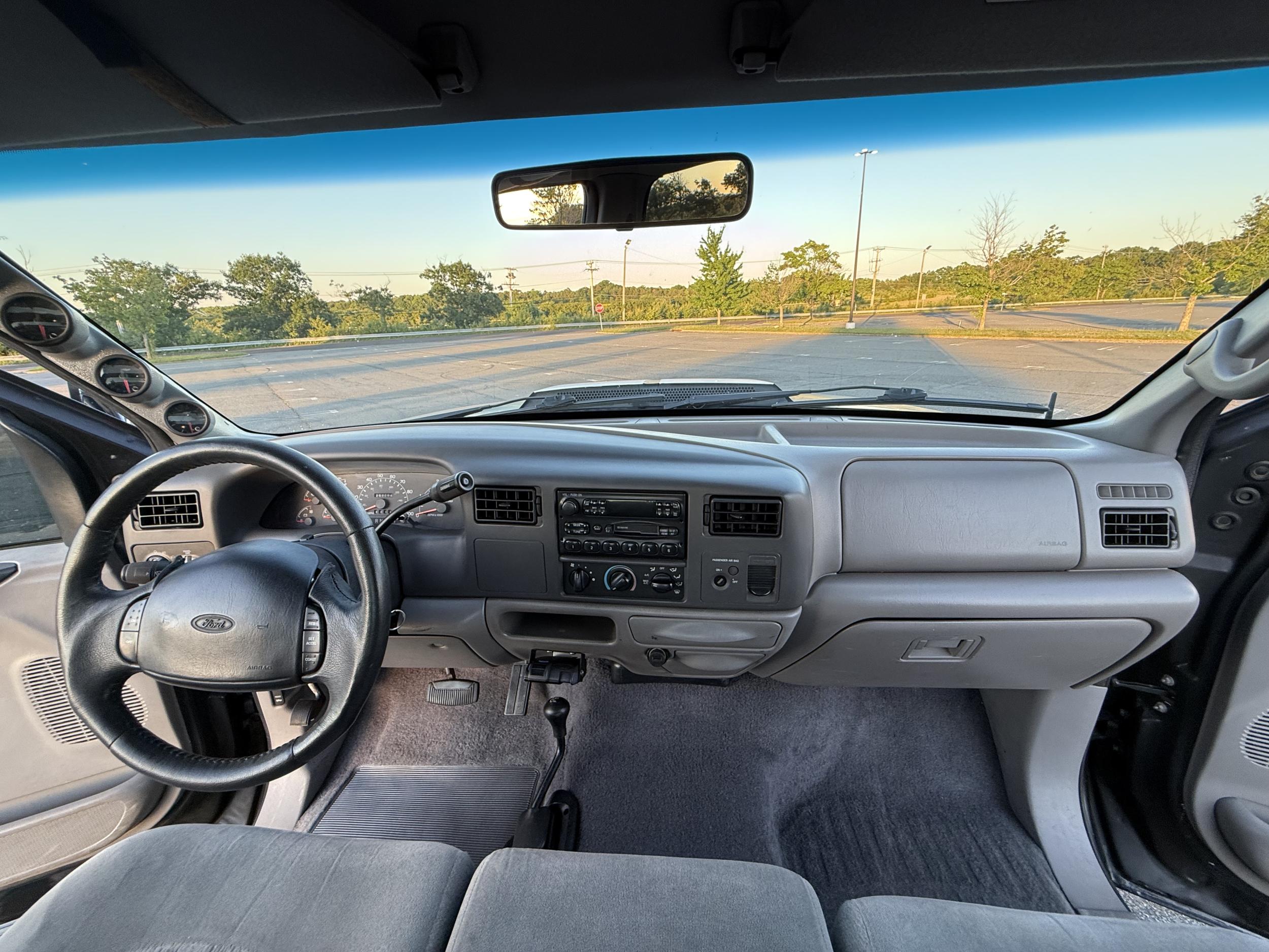 2000 Ford F-350 XLT Wide-Track Conversion