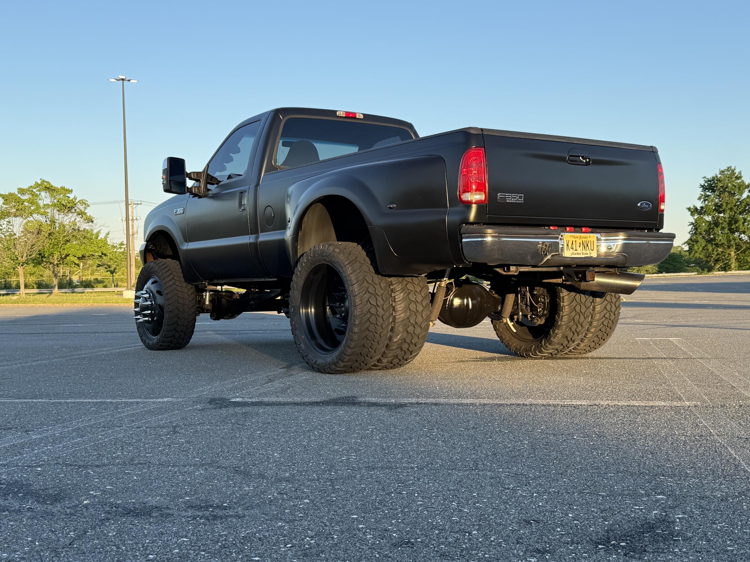 2000 Ford F-350 XLT Wide-Track Conversion