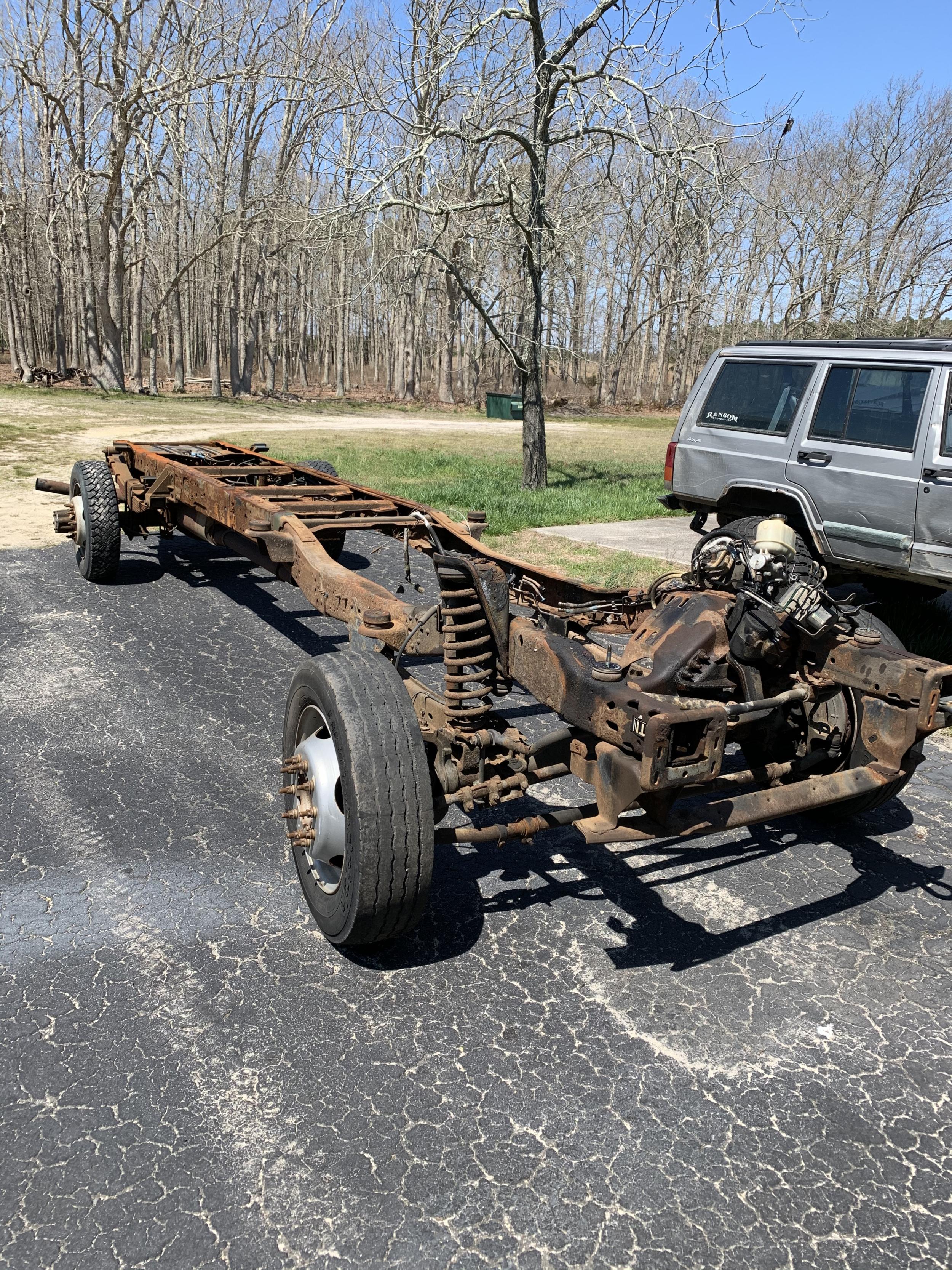 2000 Ford F-350 XLT Wide-Track Conversion