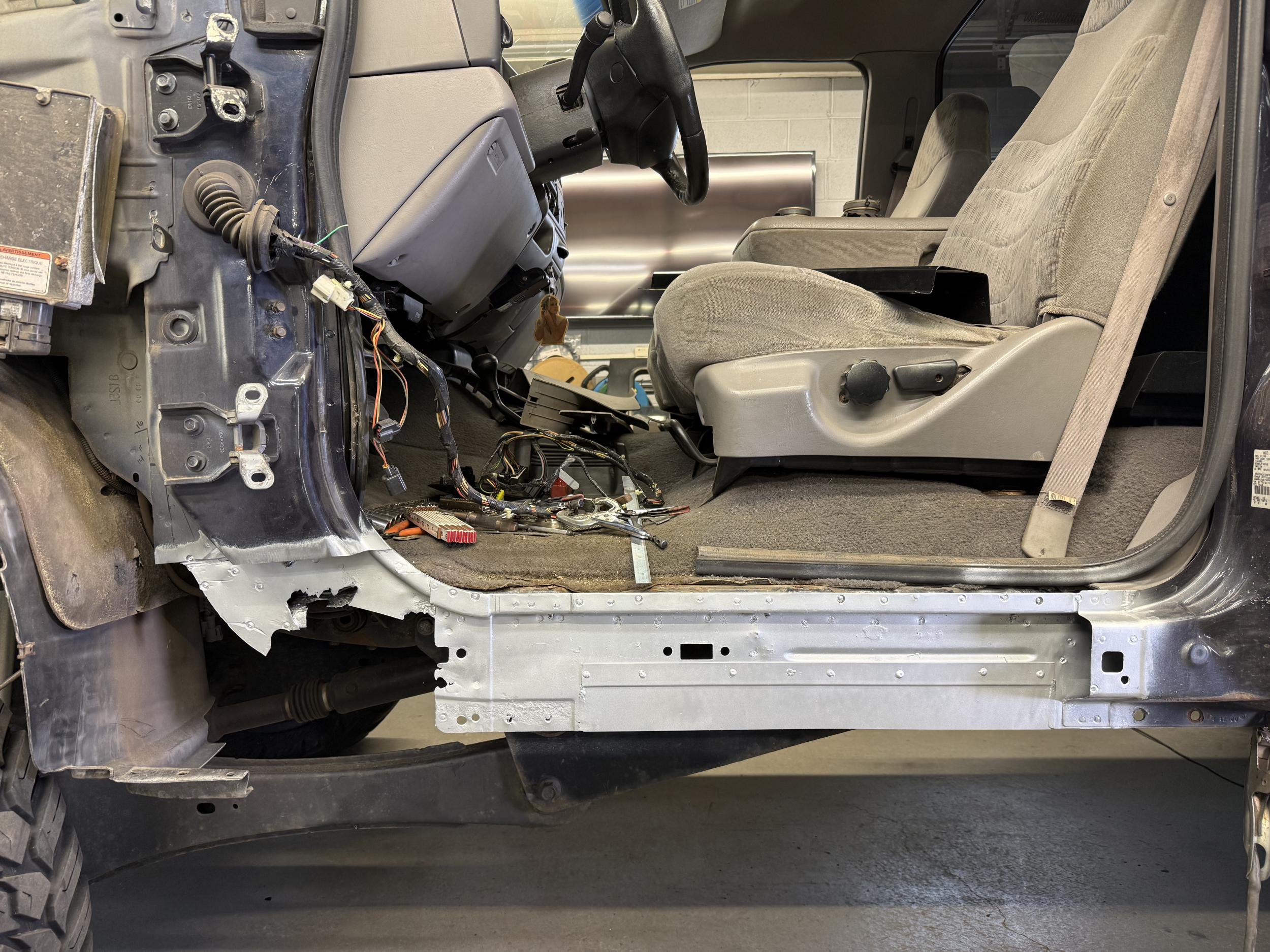 2000 Ford F-350 XLT Wide-Track Conversion
