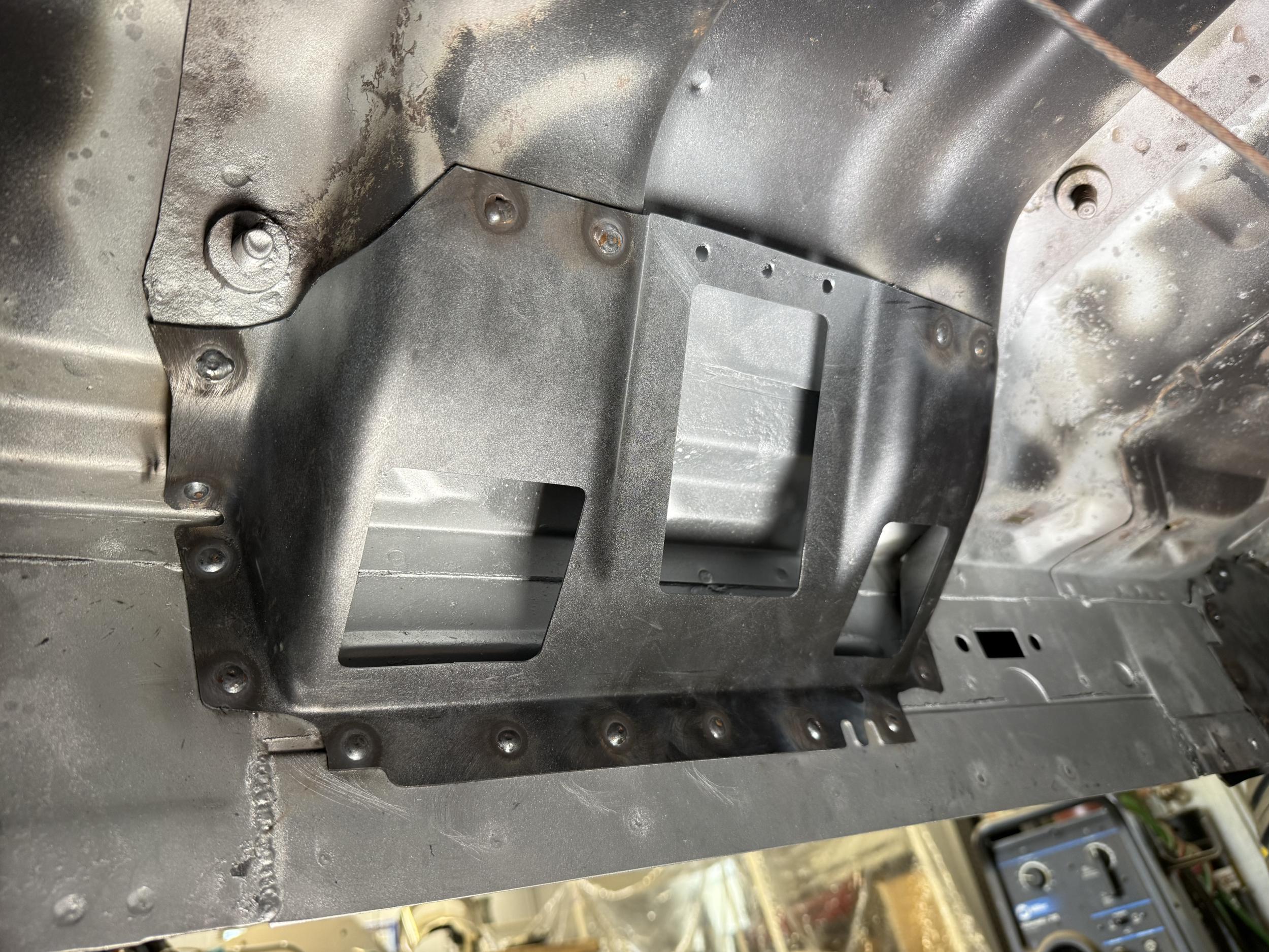 2000 Ford F-350 XLT Wide-Track Conversion