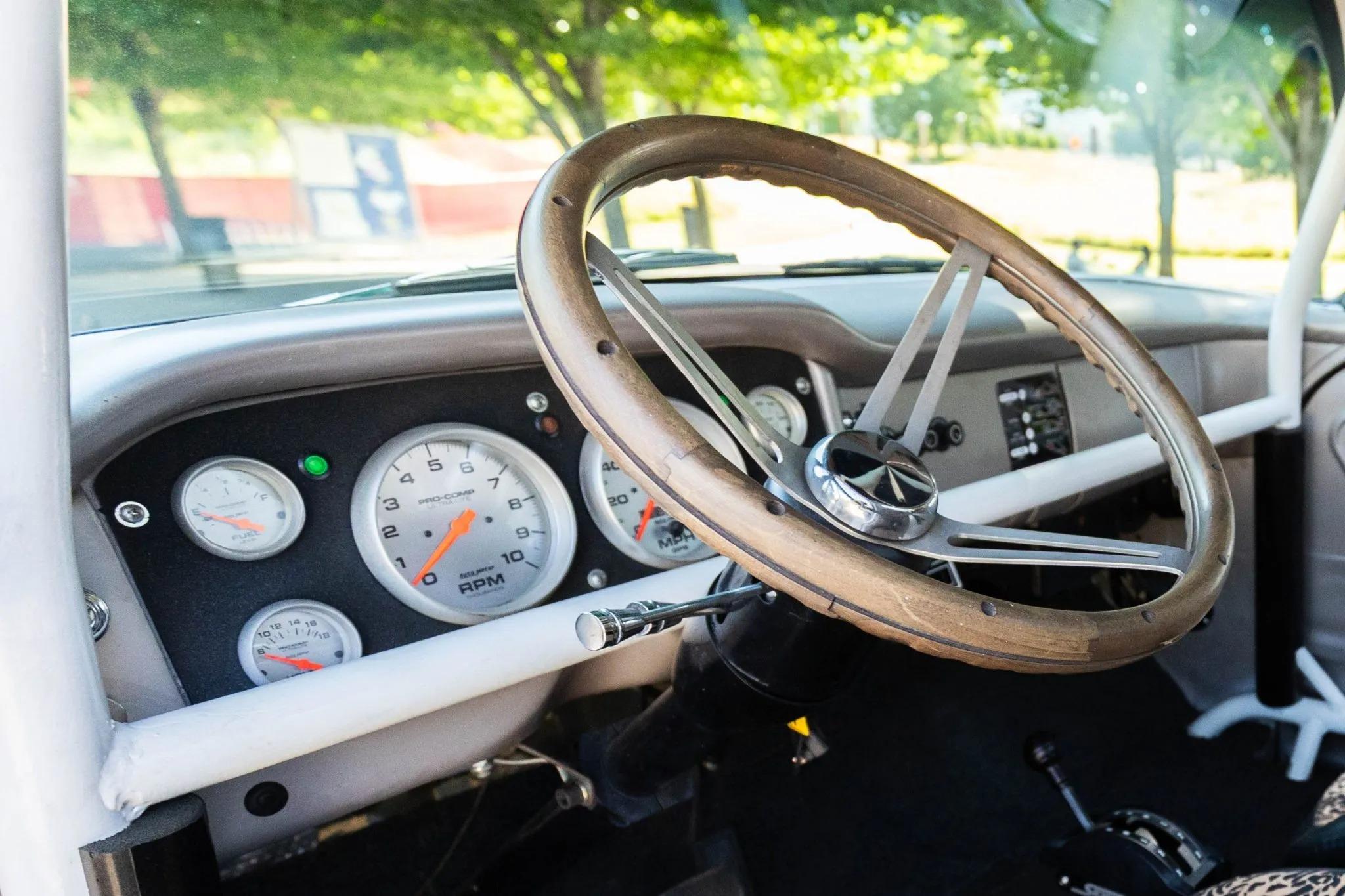 6.2L-Powered 1958 GMC 150 Stepside 4x4