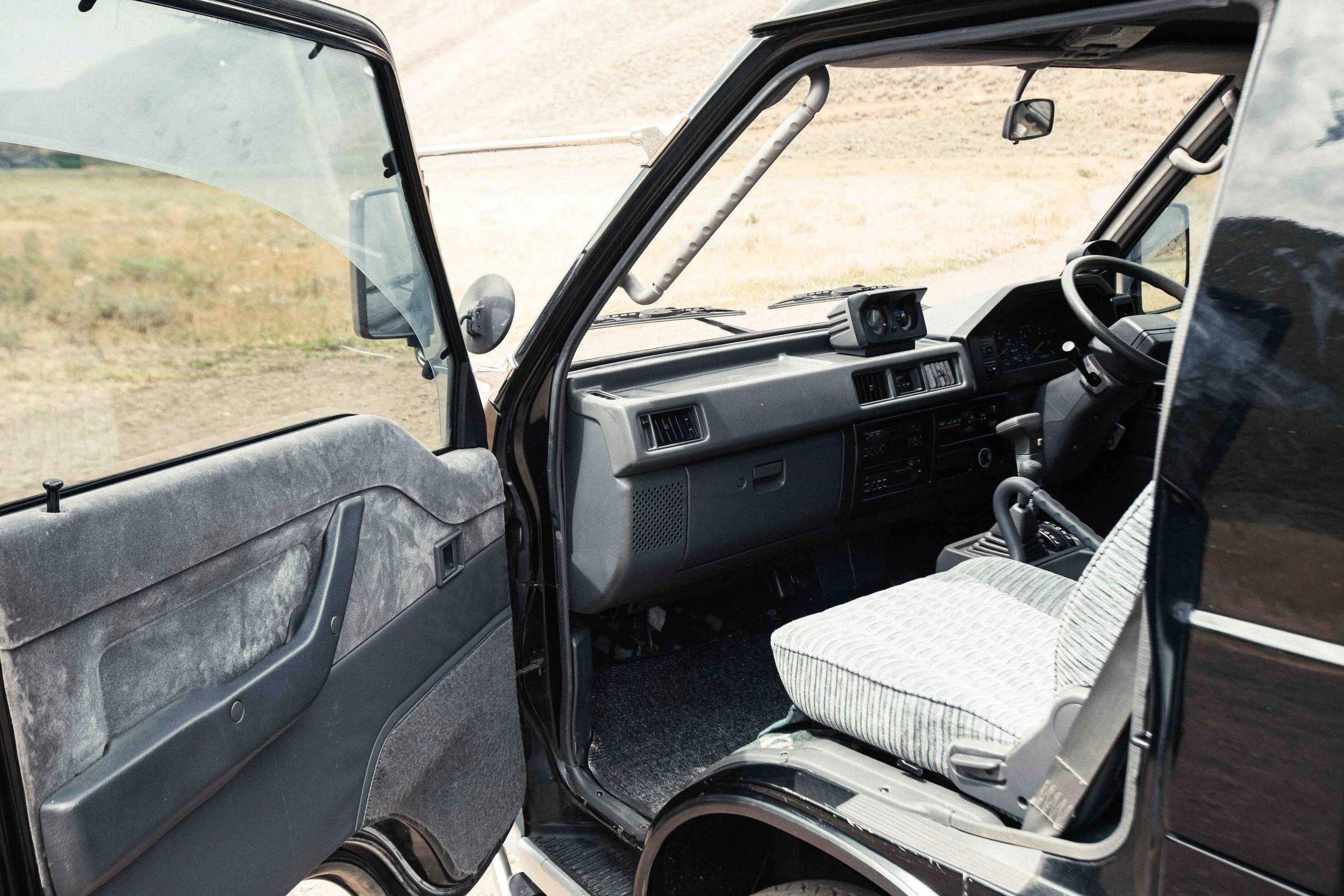1992 Mitsubishi Delica L300 Star Wagon Chamonix