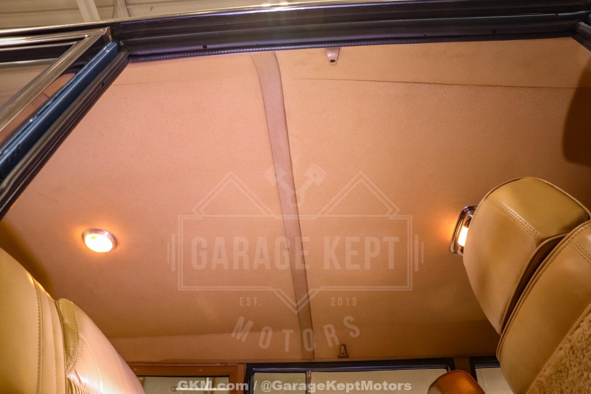 1987 Jeep Grand Wagoneer