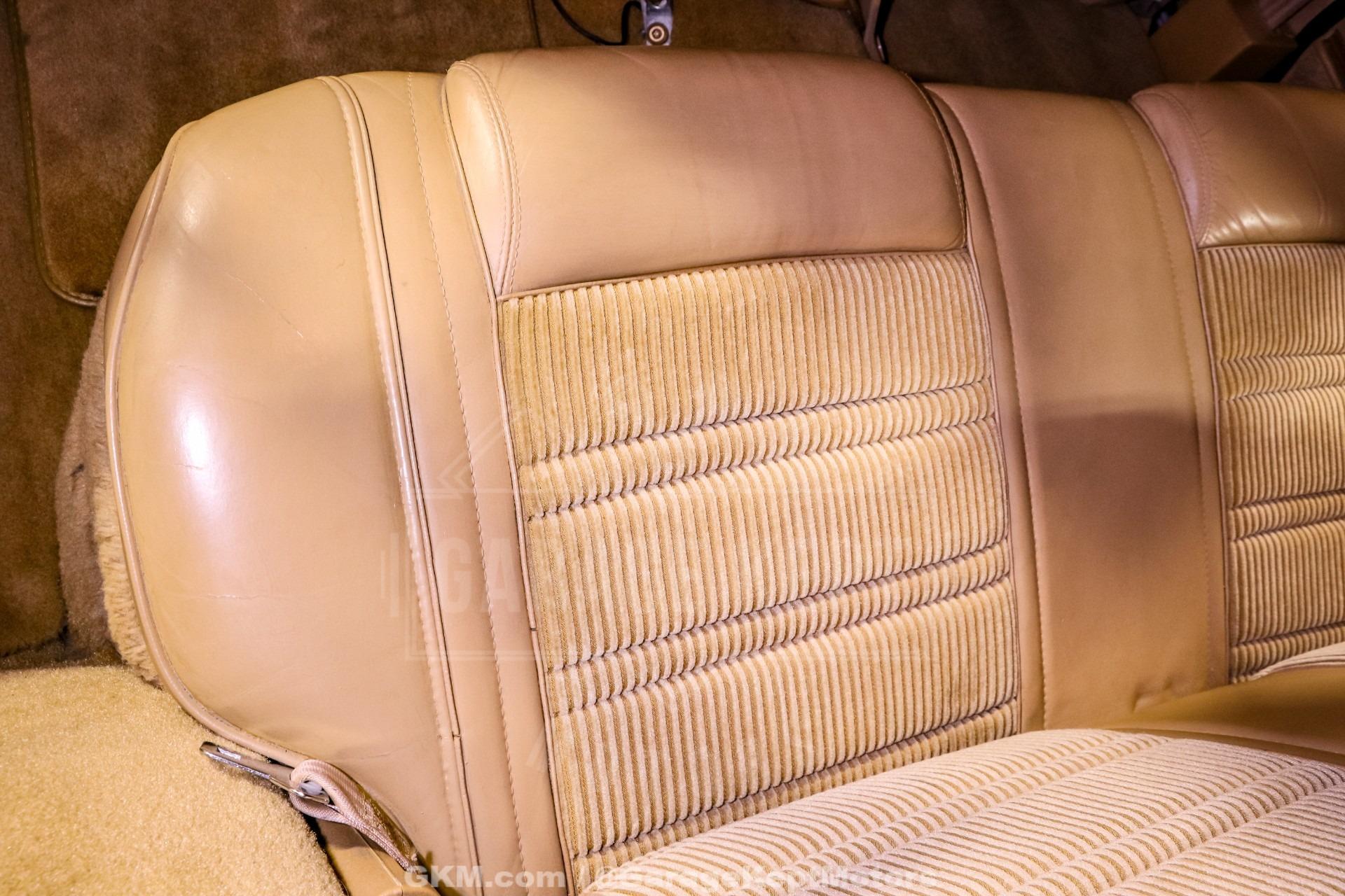 1987 Jeep Grand Wagoneer