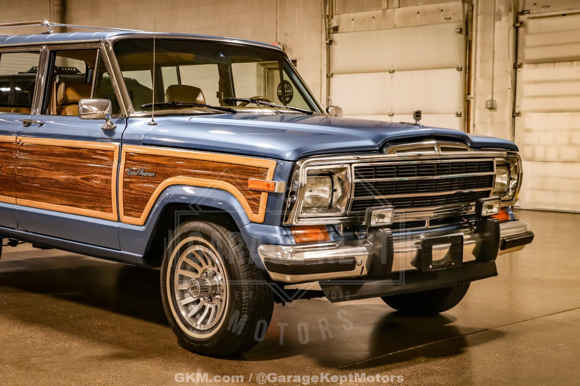1987 Jeep Grand Wagoneer