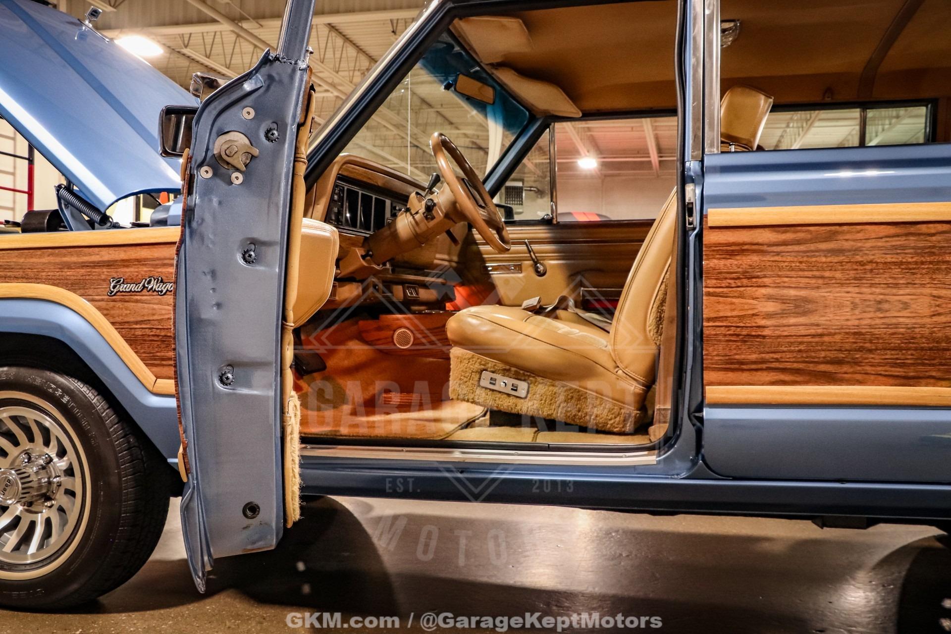 1987 Jeep Grand Wagoneer