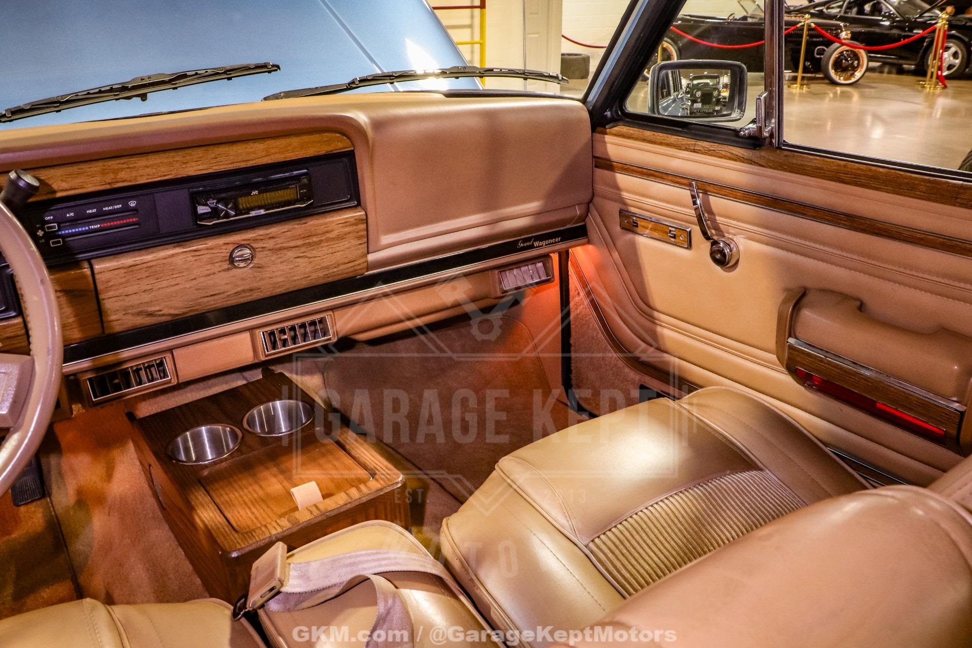 1987 Jeep Grand Wagoneer