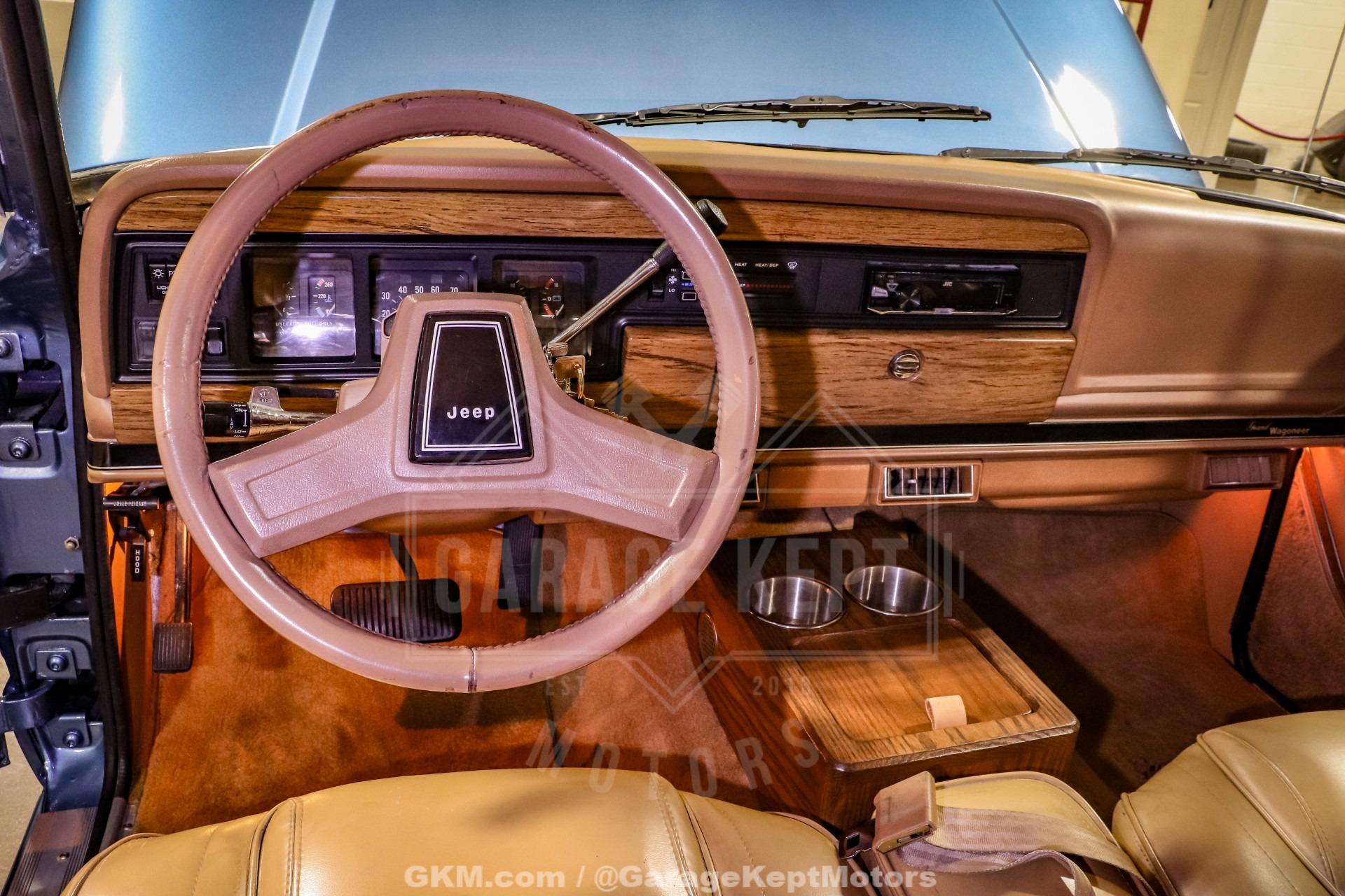 1987 Jeep Grand Wagoneer