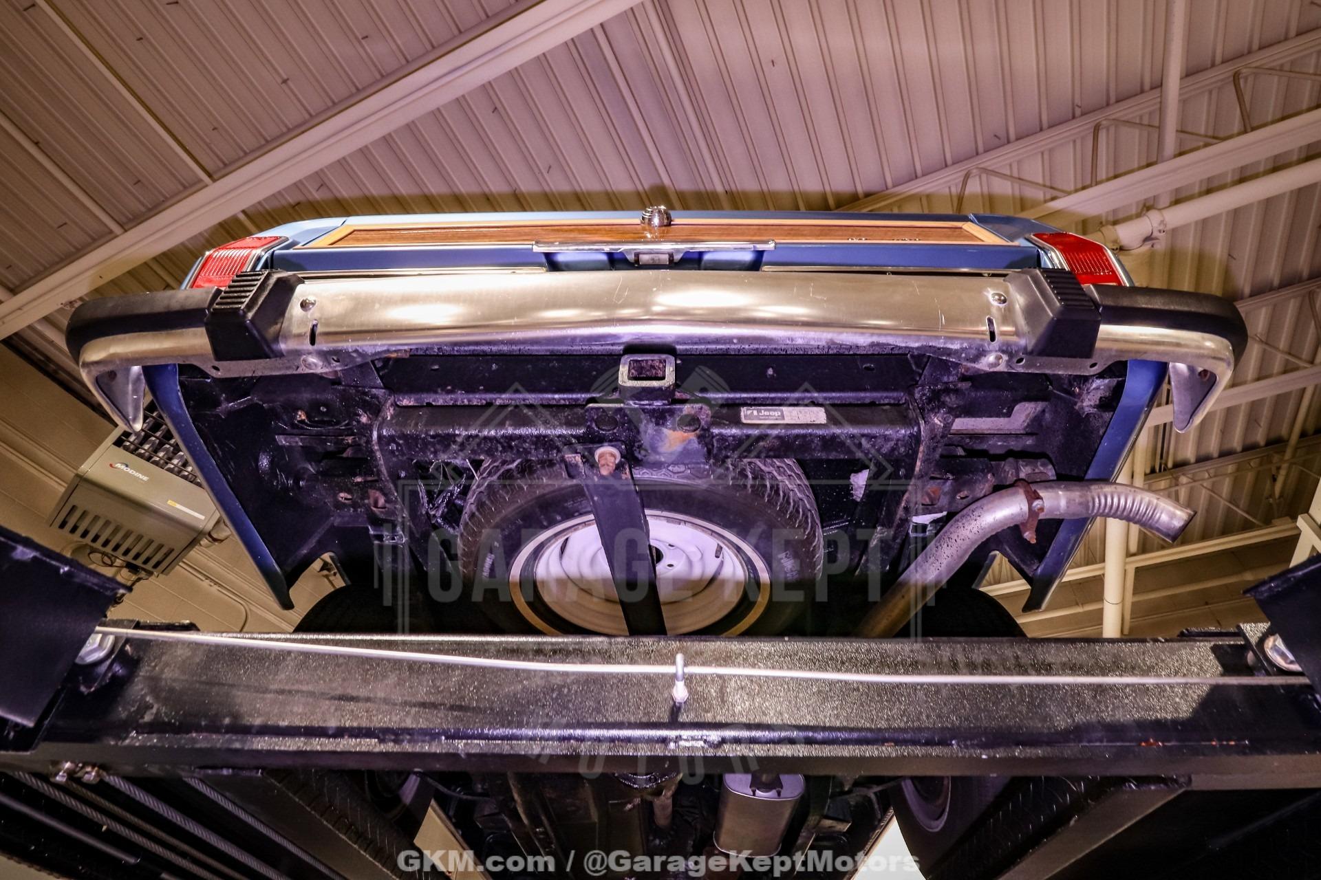 1987 Jeep Grand Wagoneer